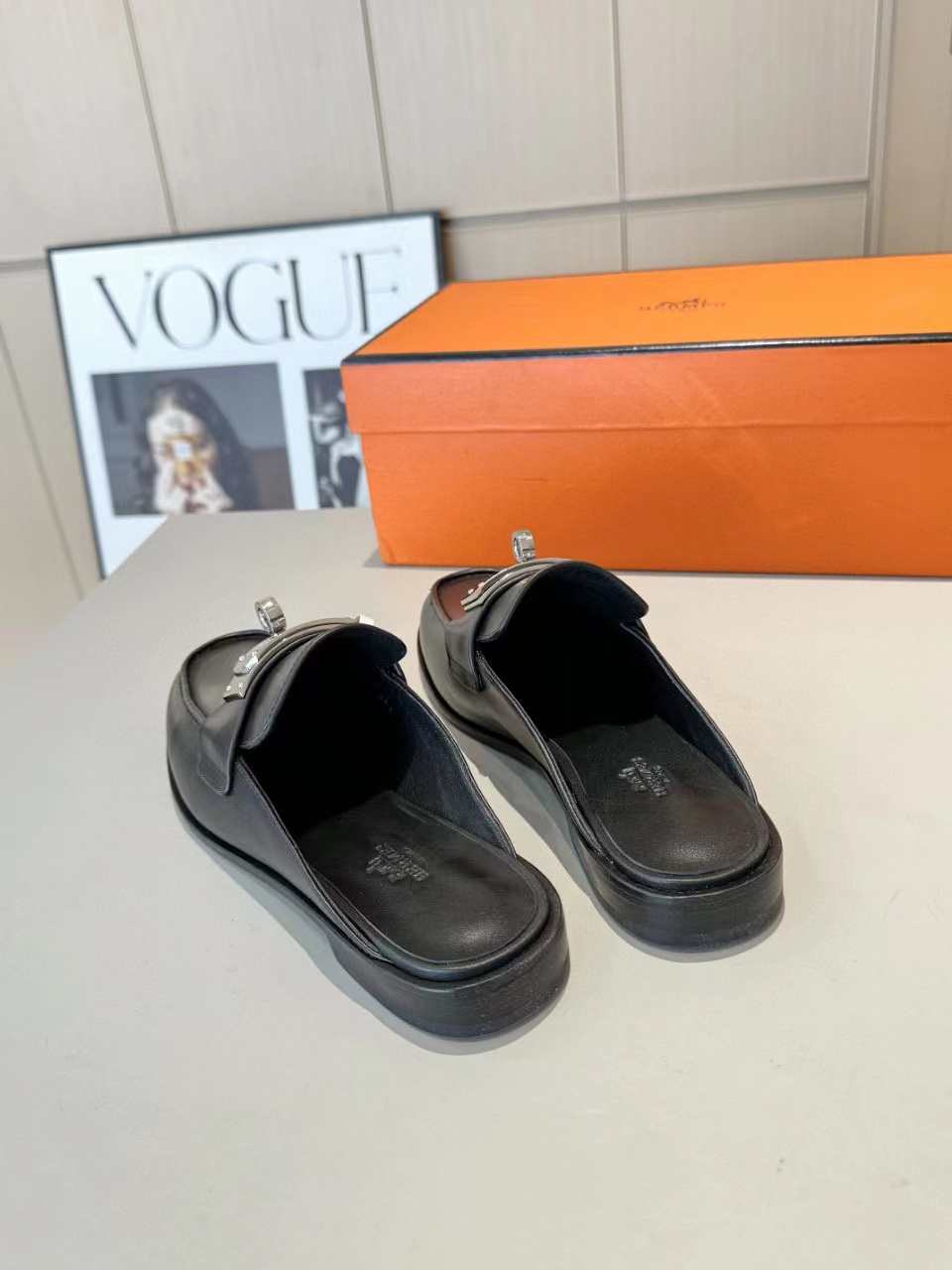 HERME5 高品質 H シープスキンスリッパ【50％割引+送料無料】