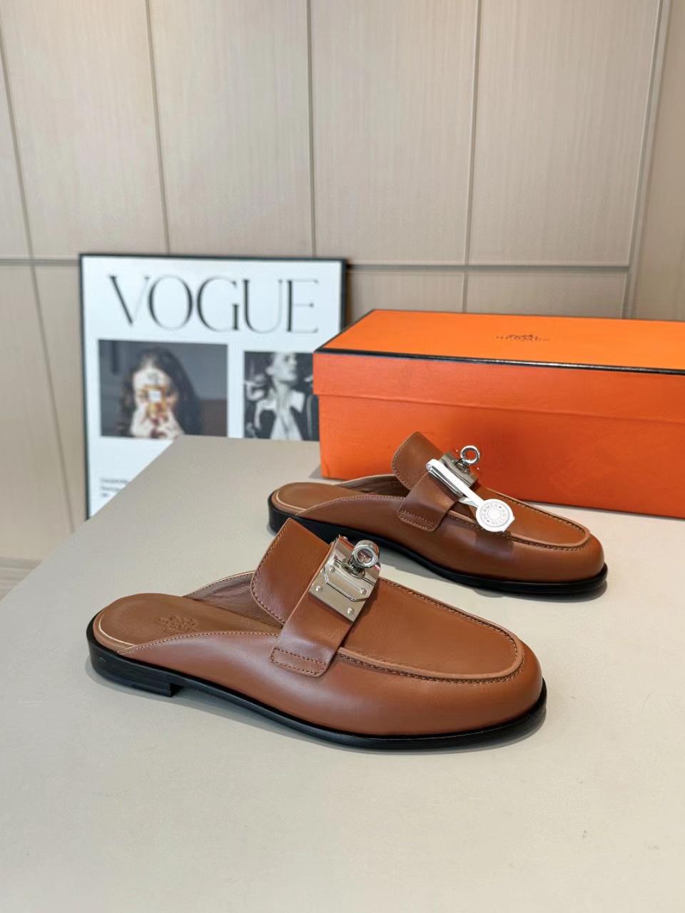 HERME5 高品質 H シープスキンスリッパ【50％割引+送料無料】