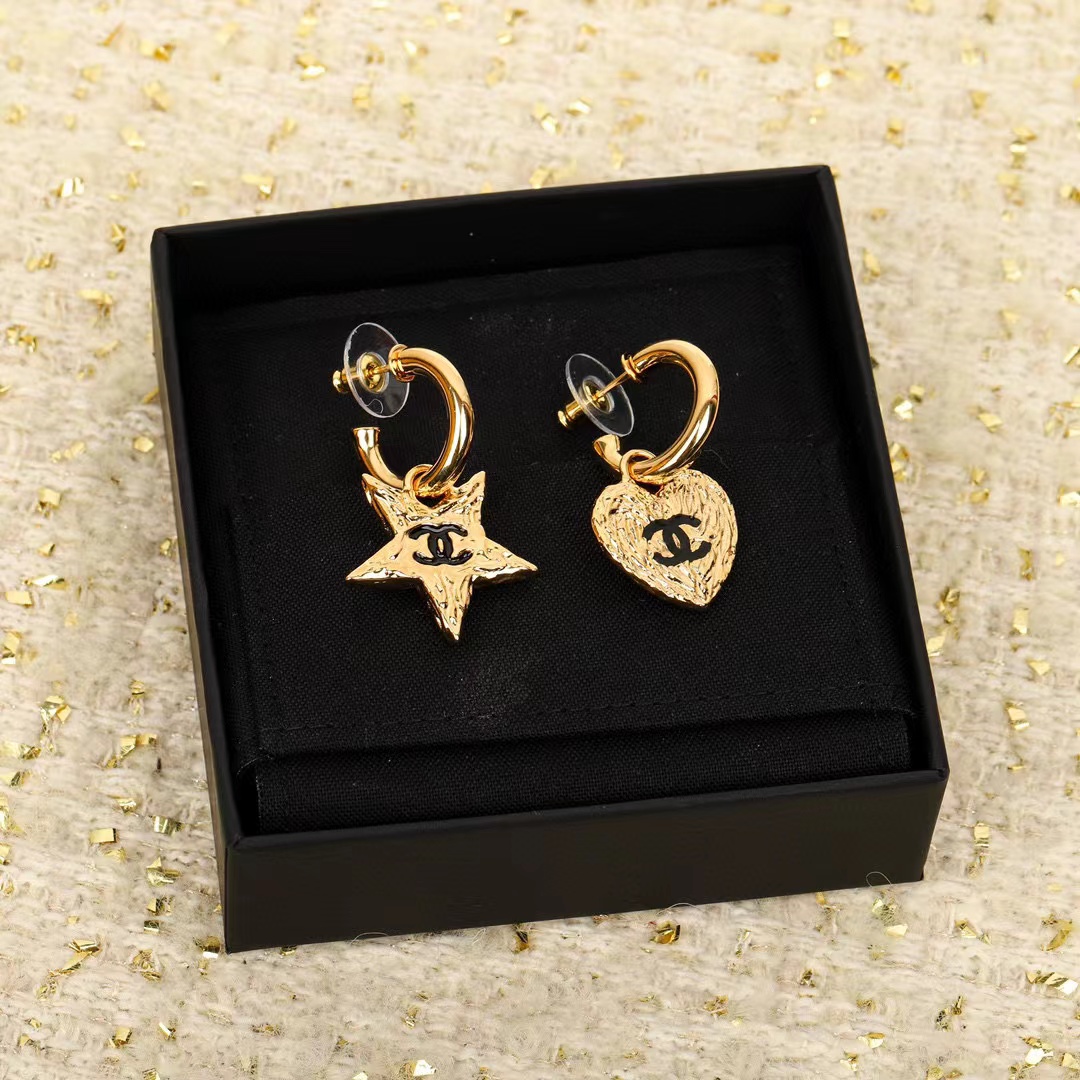 CHANE1 AB ダブルC スタッドピアス【50％割引+送料無料】