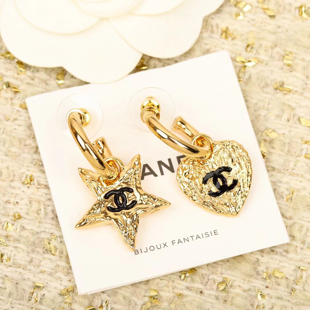 CHANE1 AB ダブルC スタッドピアス【50％割引+送料無料】