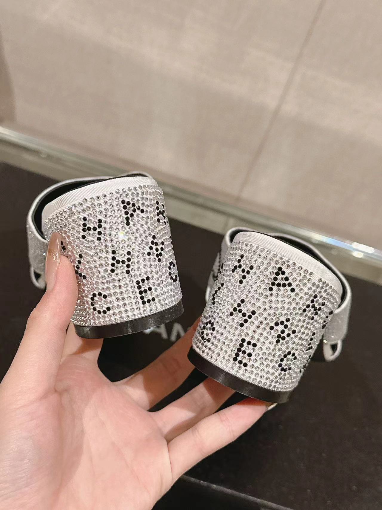 CHANE1 高品質のホットドリルハイヒールスリッパ【50％割引+送料無料】