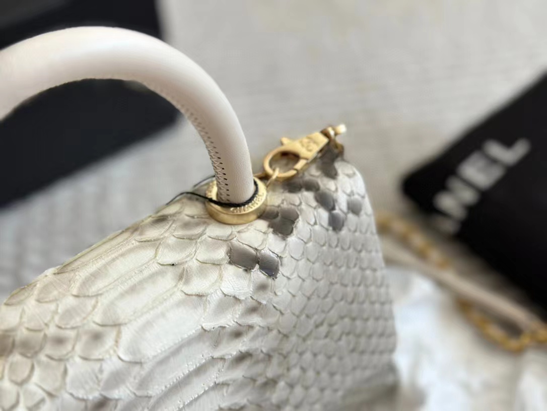 CHANE1 牛革 トカゲ柄 ハンドバッグ【50％割引+送料無料】