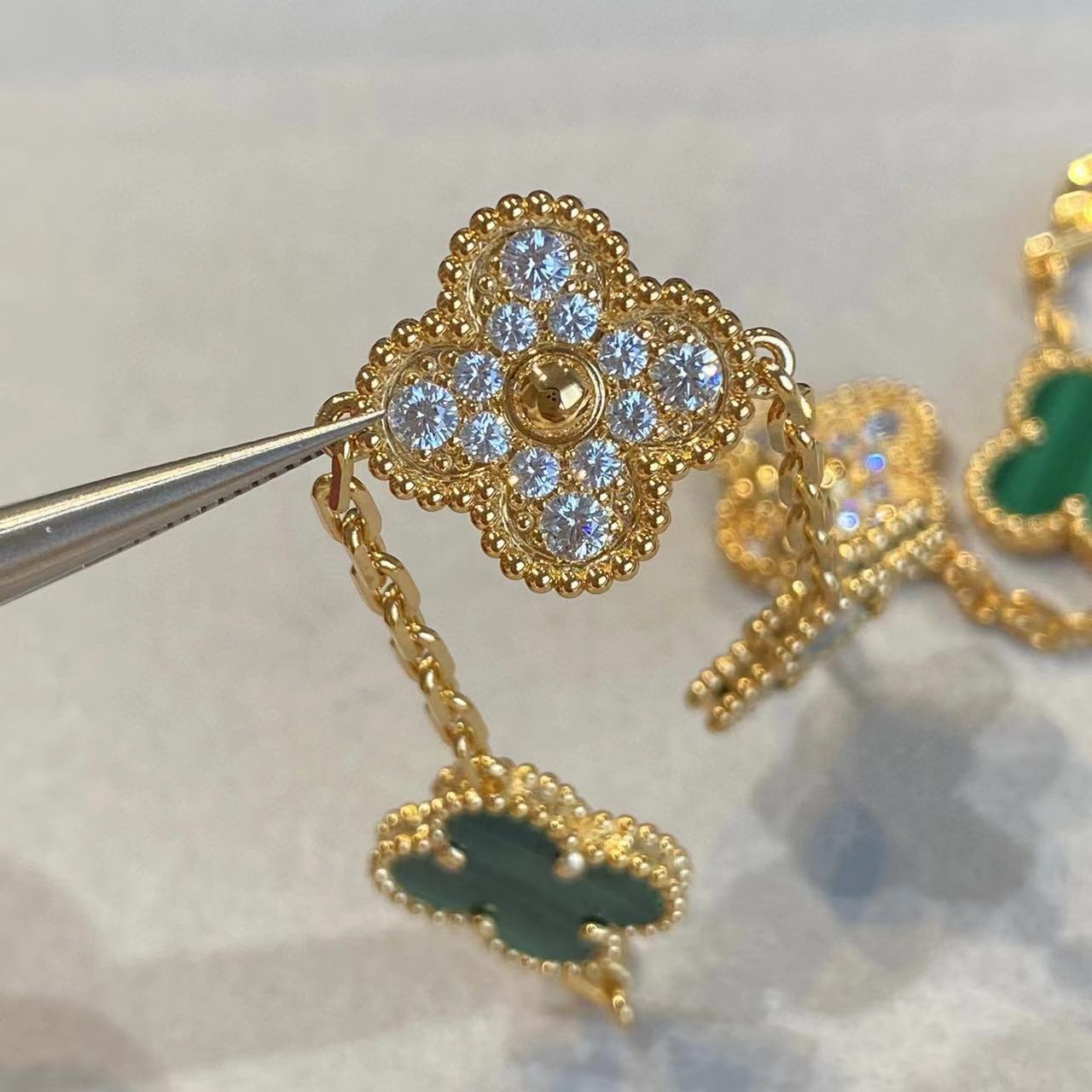 Van c1eef &Arpels 五花ブレスレット【50％割引+送料無料】