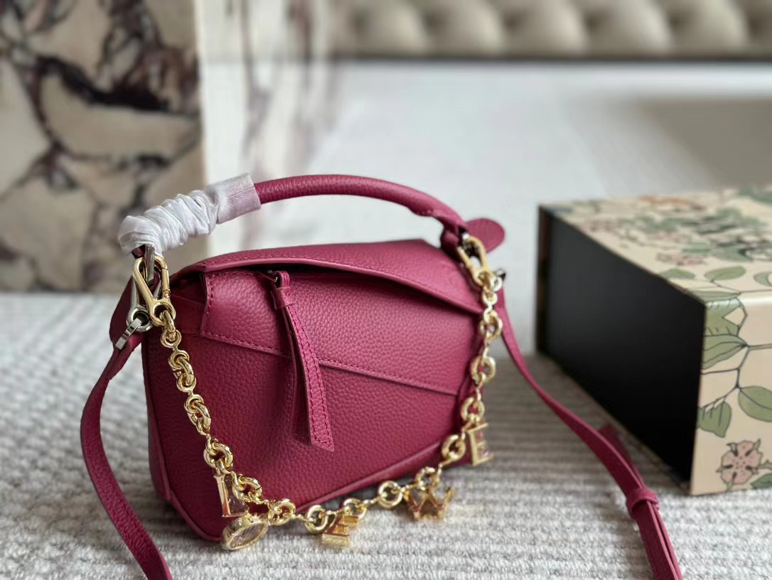 L0WEW チェーンハンドバッグ【50％割引+送料無料】