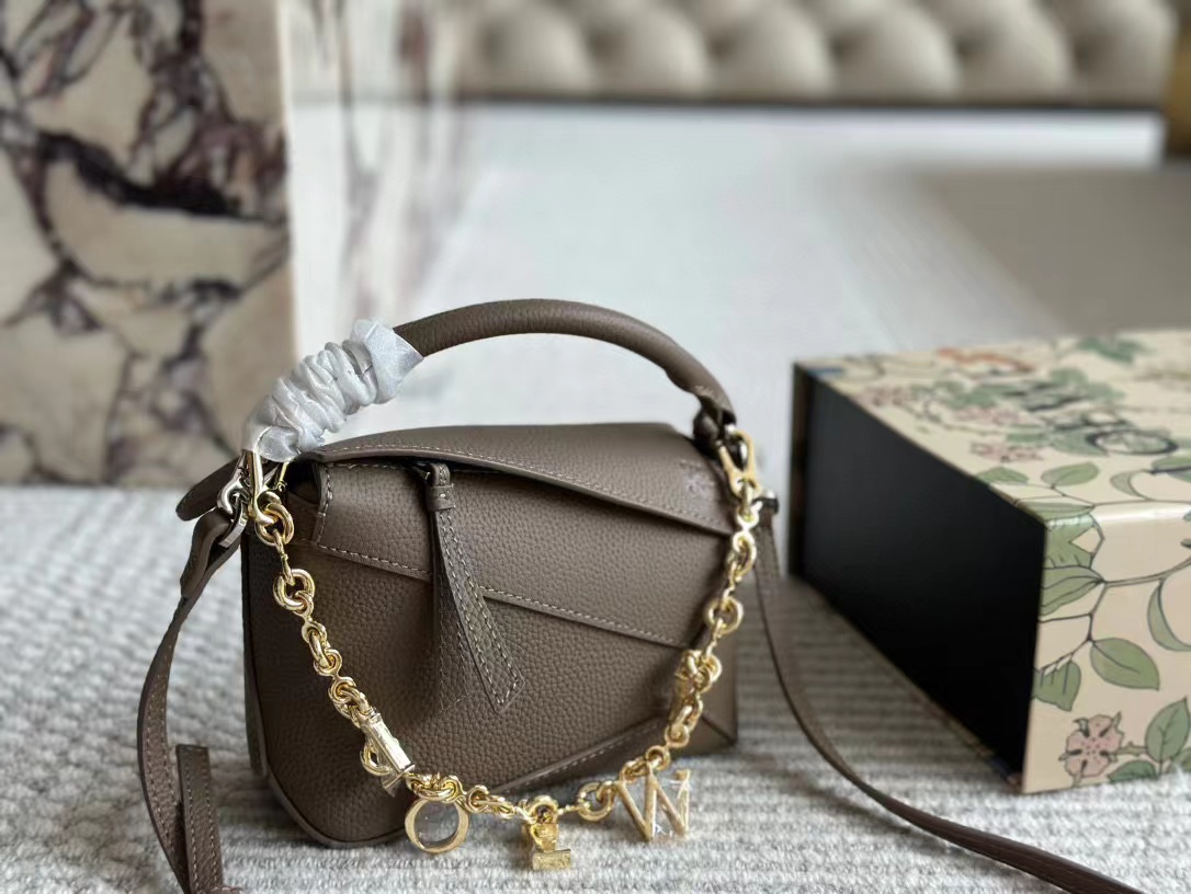 L0WEW チェーンハンドバッグ【50％割引+送料無料】