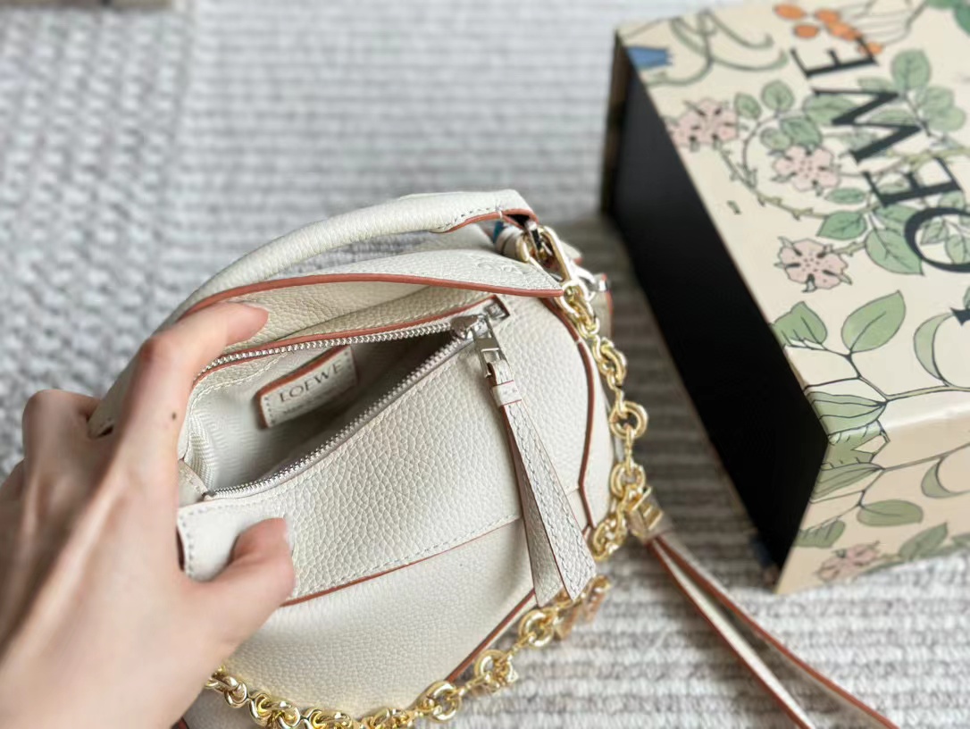 L0WEW チェーンハンドバッグ【50％割引+送料無料】