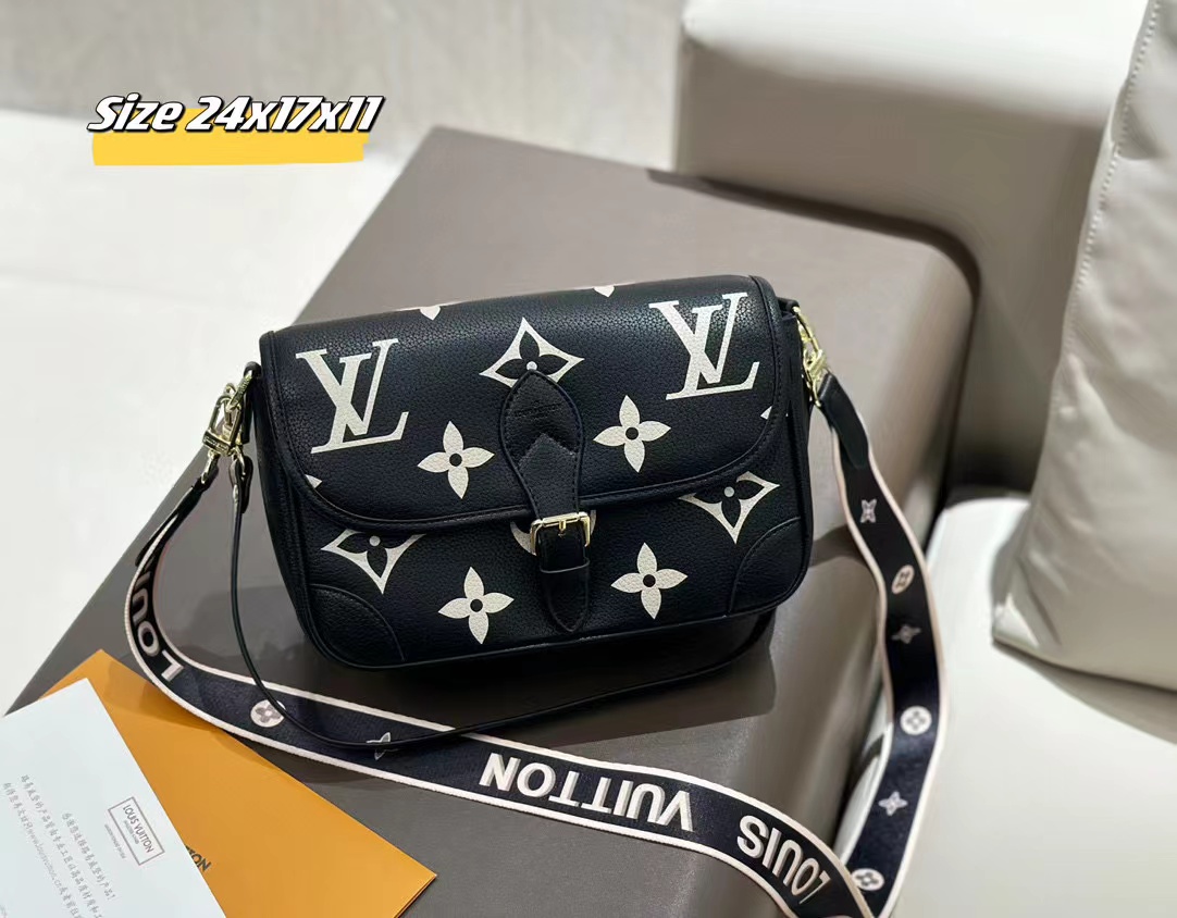 【LV  】コンビネーション3点セット【50％割引+送料無料】564