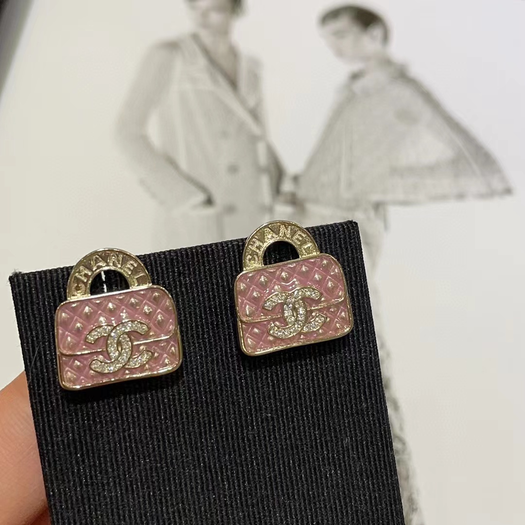 CHANE1 ピンク フル ダイヤモンド ダブル C スタッド ピアス【50％割引+送料無料】