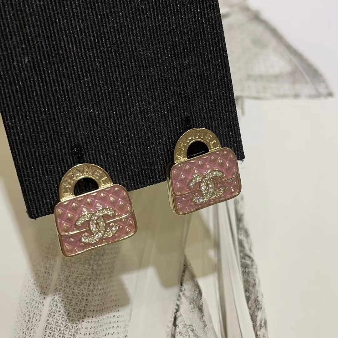 CHANE1 ピンク フル ダイヤモンド ダブル C スタッド ピアス【50％割引+送料無料】