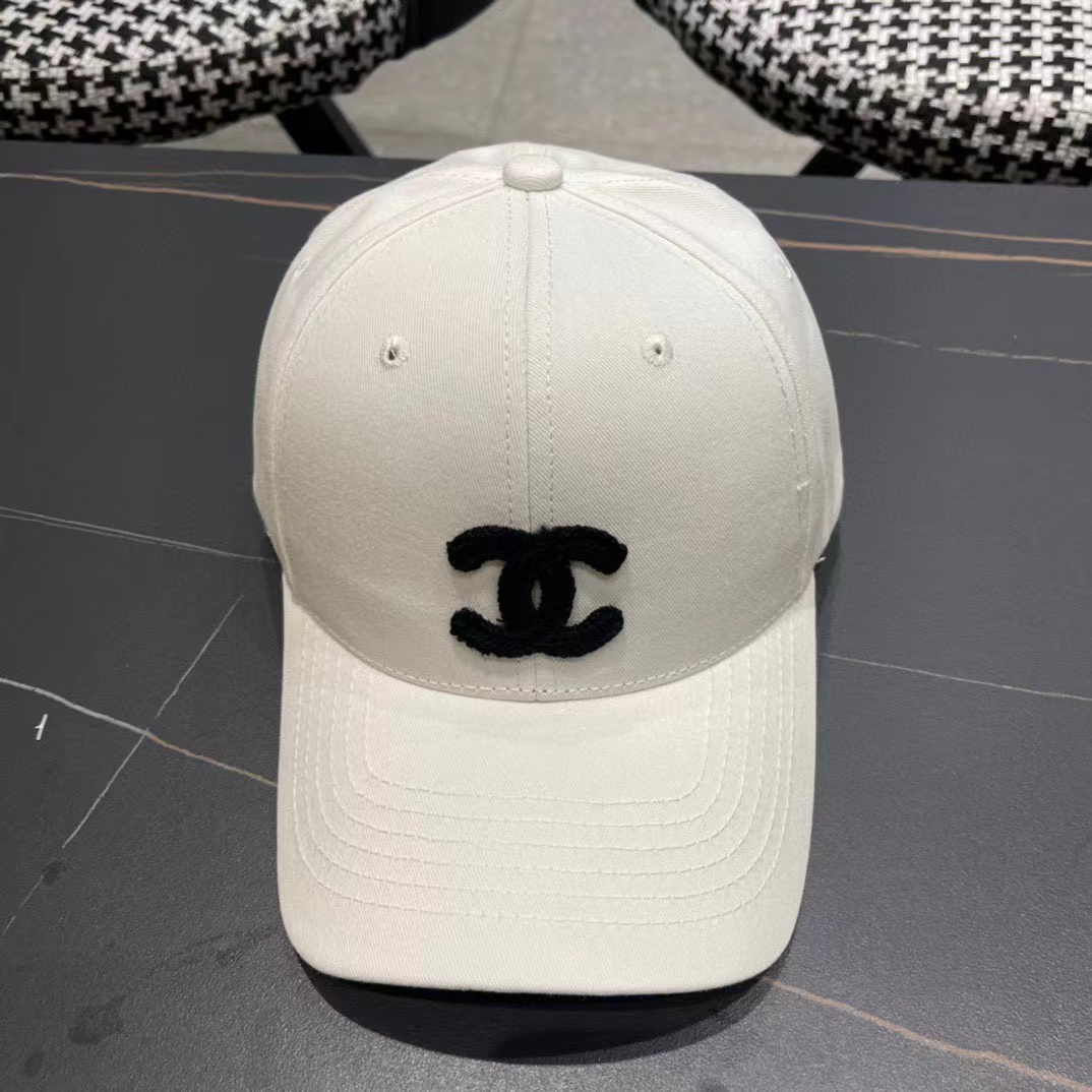 CHANE1 ダブルC 刺繍ロゴ ベースボールキャップ【50％割引+送料無料】
