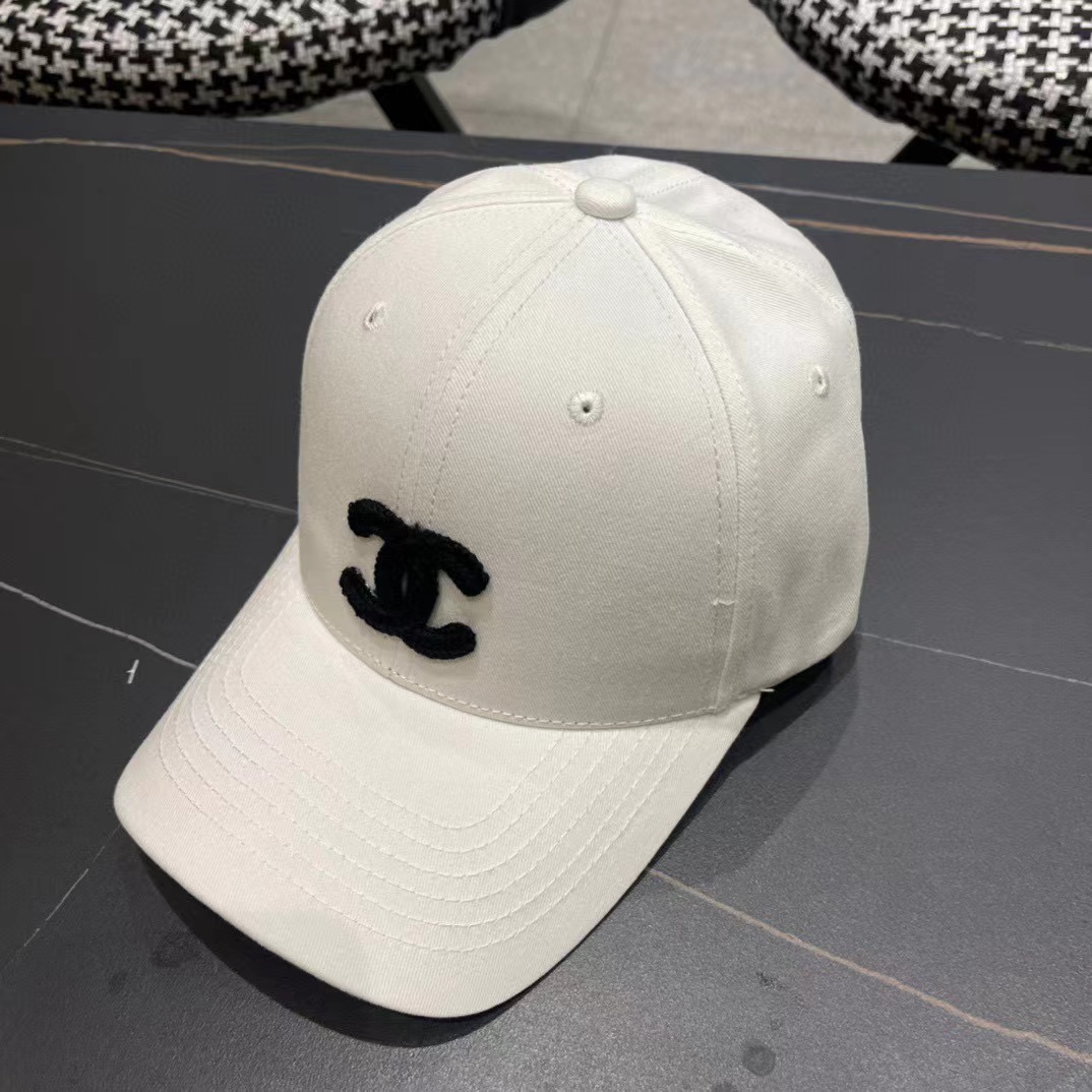 CHANE1 ダブルC 刺繍ロゴ ベースボールキャップ【50％割引+送料無料】