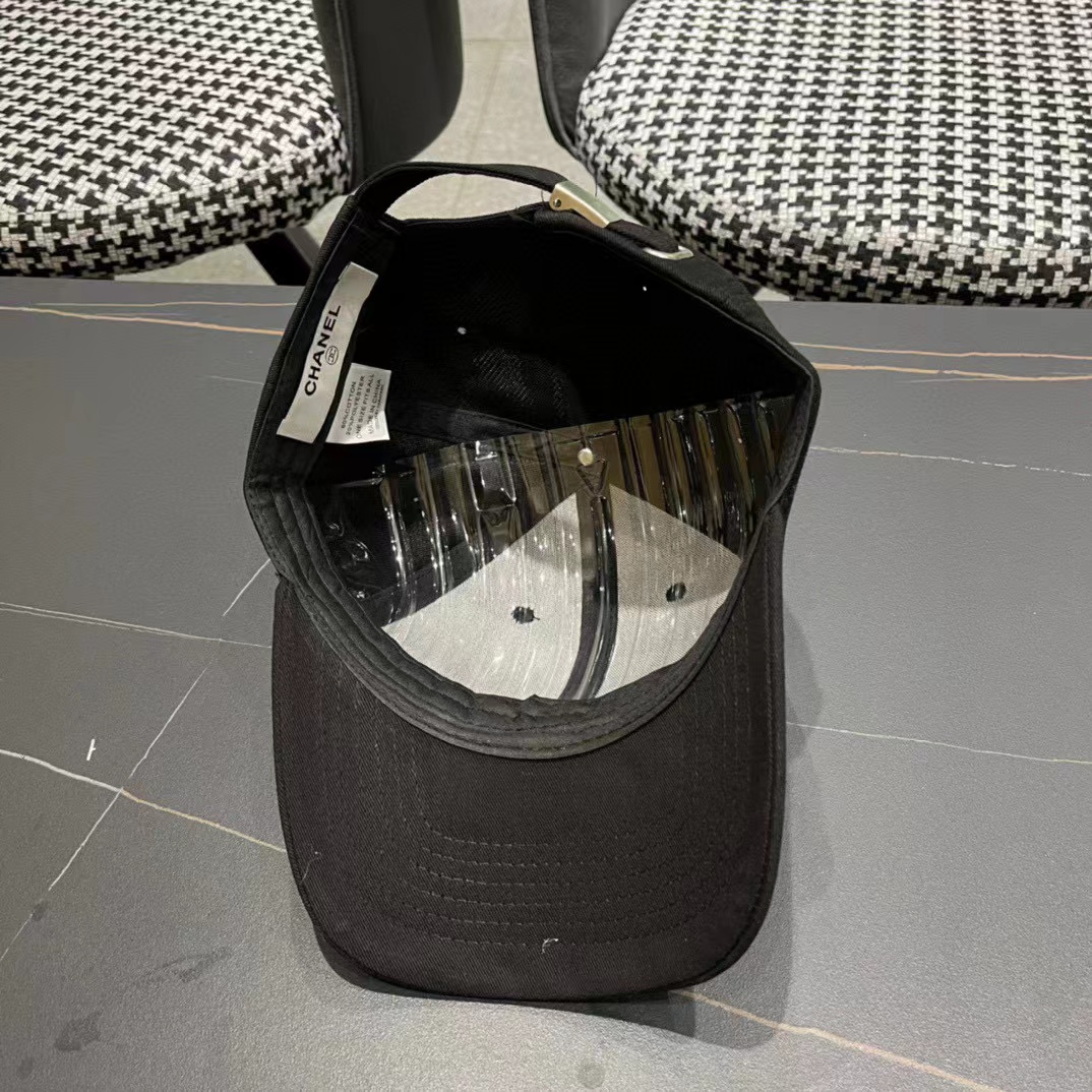 CHANE1 ダブルC 刺繍ロゴ ベースボールキャップ【50％割引+送料無料】