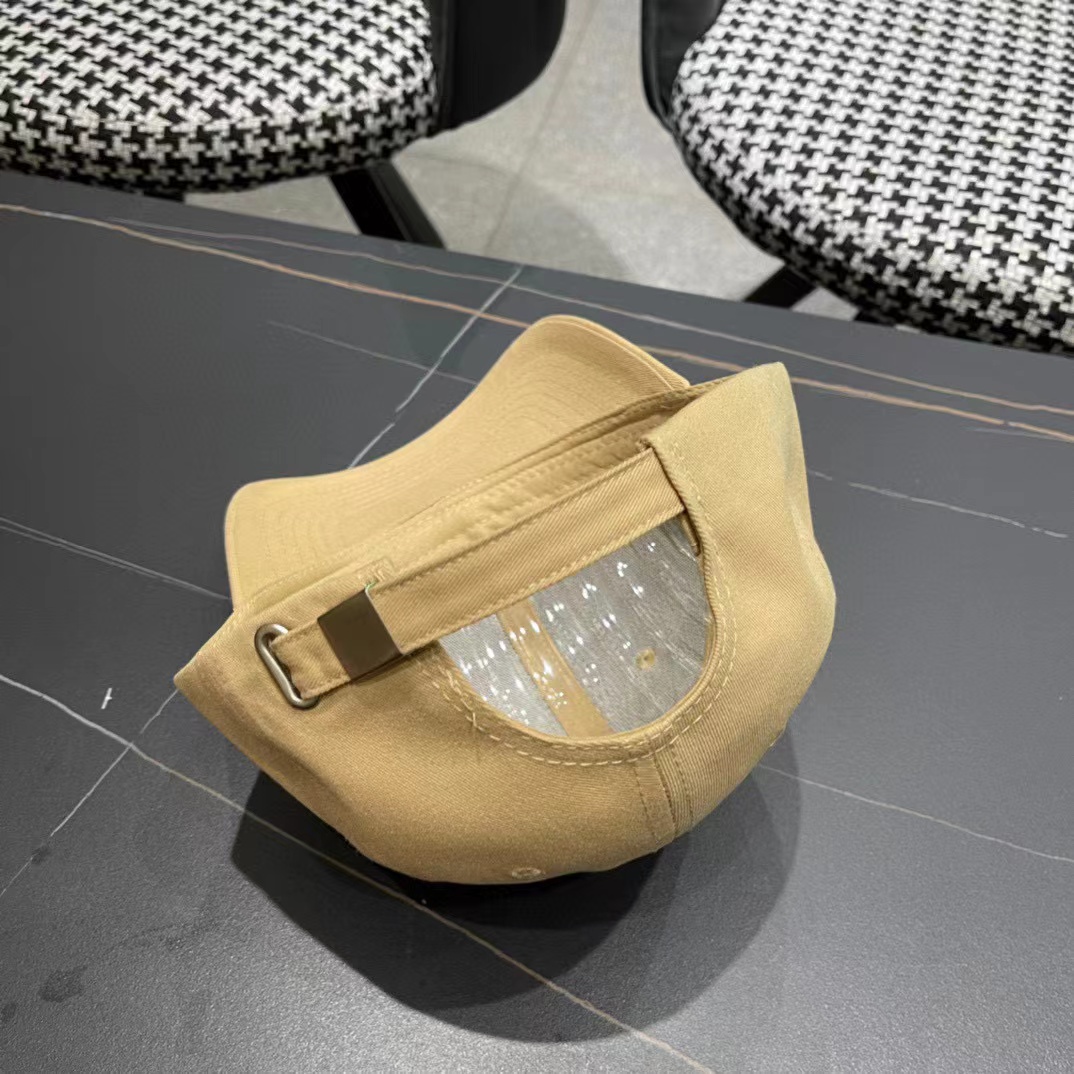 CHANE1 ダブルC 刺繍ロゴ ベースボールキャップ【50％割引+送料無料】