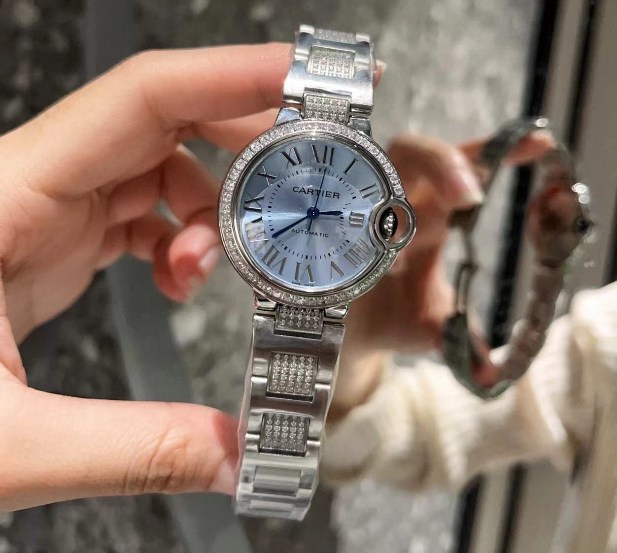 CART1ER 高品質魚眼ガラスレディース腕時計 【50％割引+送料無料】