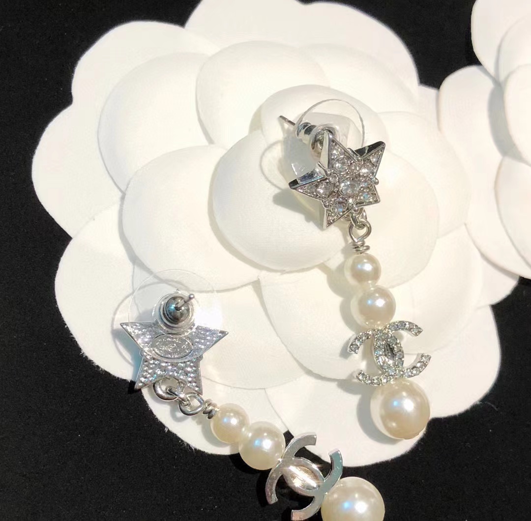 CHANE1 五芒星パールイヤリング【50％割引+送料無料】