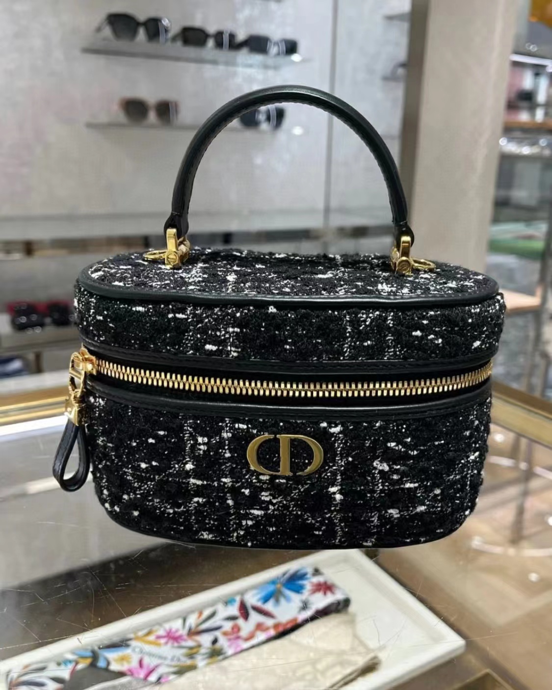 DI0R caro vanityハンドバッグ  【50％割引+送料無料】