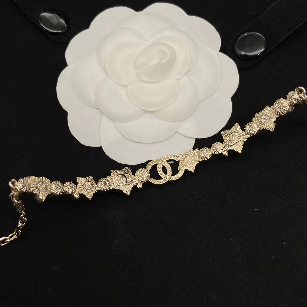 CHANE1 五芒星 ダブルC ネックレス【50％割引+送料無料】