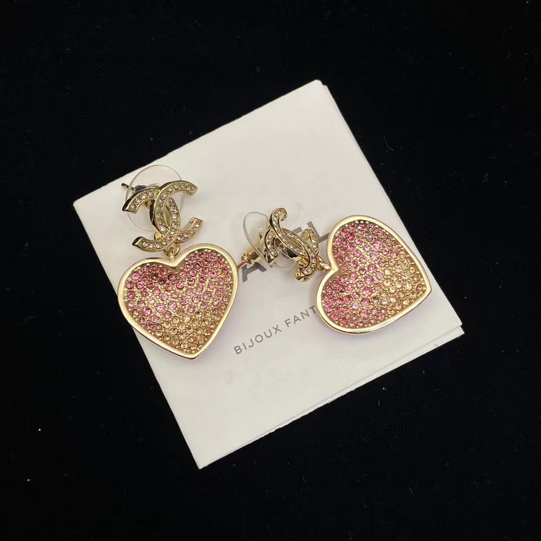 CHANE1 ダブルC ピーチハート ピアス【50％割引+送料無料】
