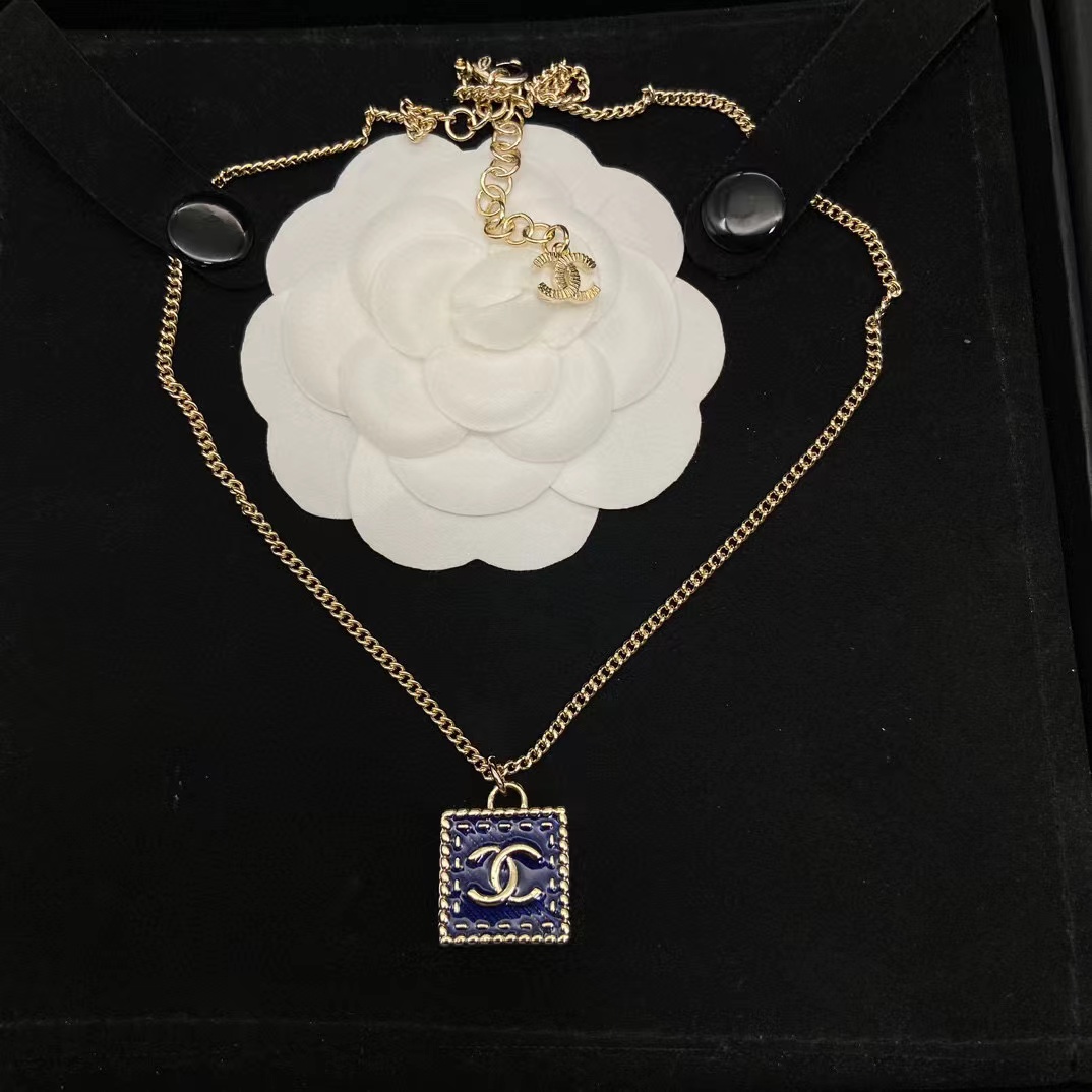 CHANE1 ブルー スクエア ダブル C ネックレス【50％割引+送料無料】