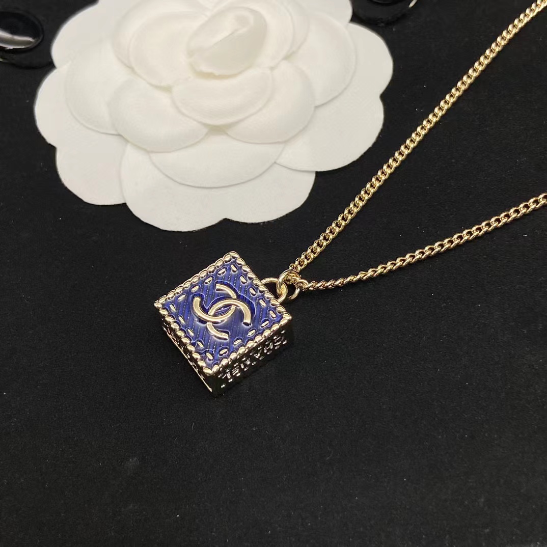 CHANE1 ブルー スクエア ダブル C ネックレス【50％割引+送料無料】