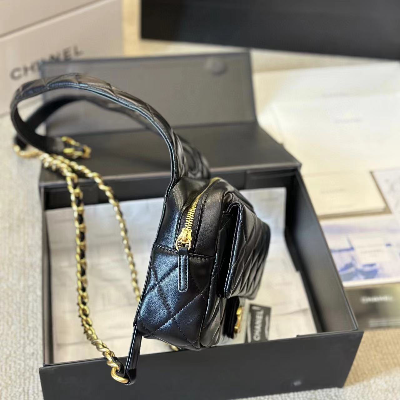 CHANE1 チェーンバックパック【 50％割引+送料無料】