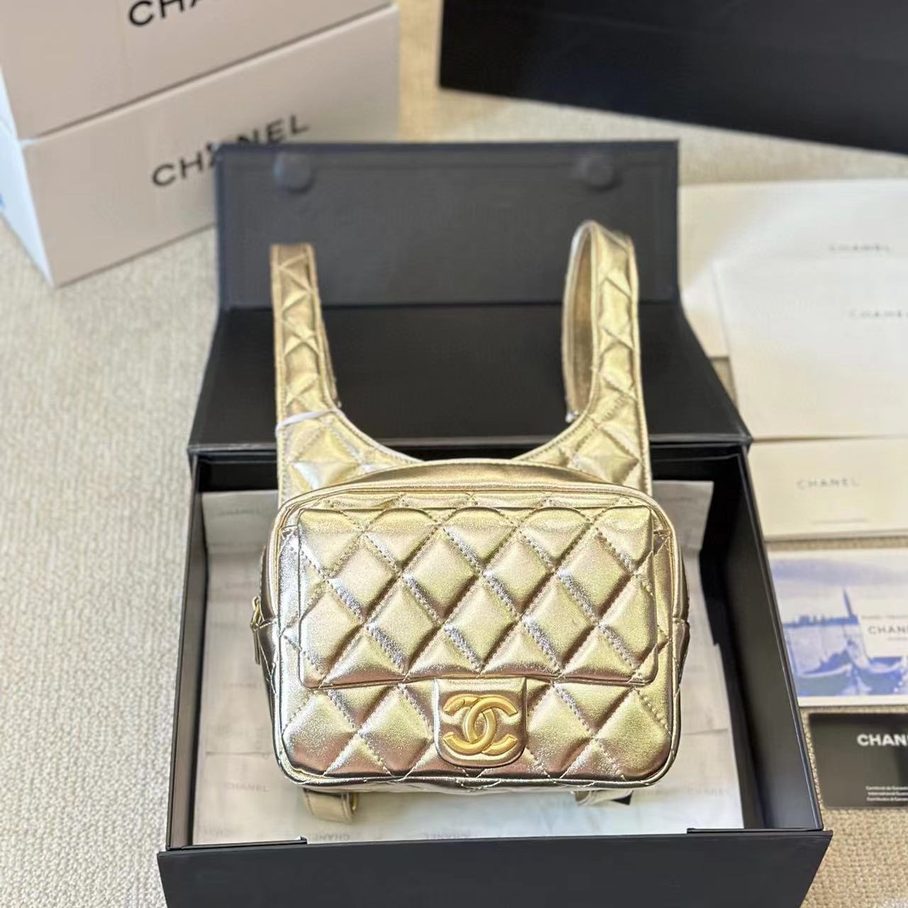 CHANE1 チェーンバックパック【 50％割引+送料無料】