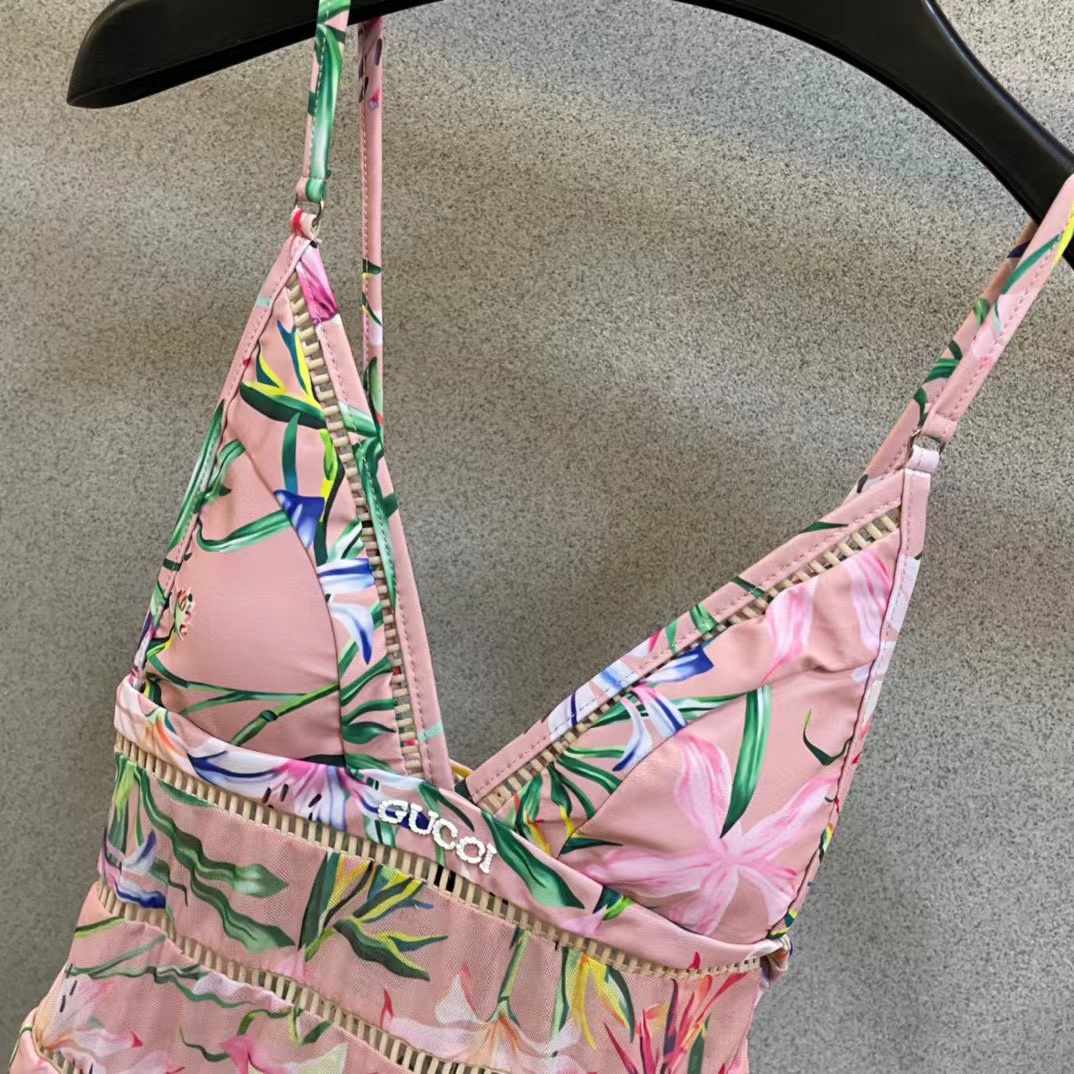 CUCC1 プリント Vネックドレス【50％割引+送料無料】