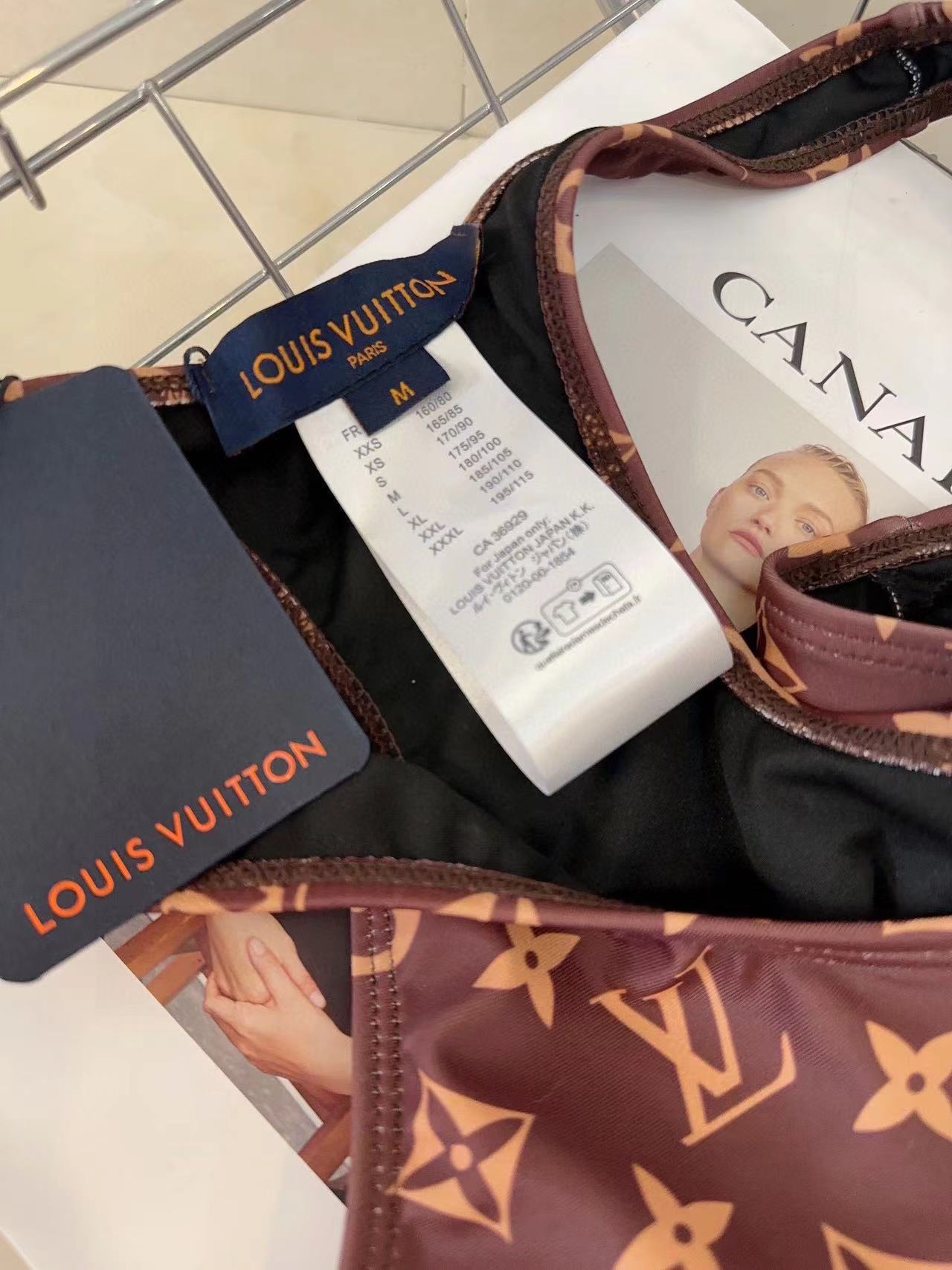 LVジッパーワンピース水着【50％割引+送料無料】