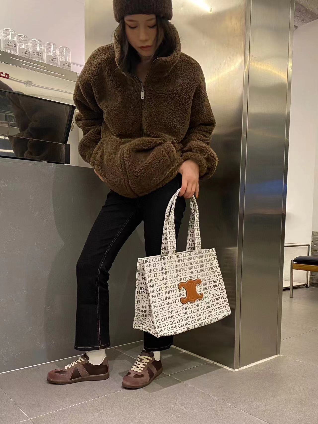 CEL1NE 凱旋門レターショッピングバッグ【 50％割引+送料無料】