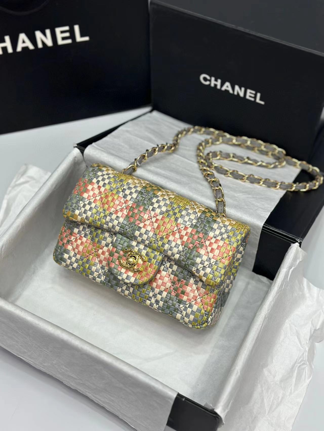 CHANE1 カラフルストローショルダークロスボディバッグ【 50％割引+送料無料】