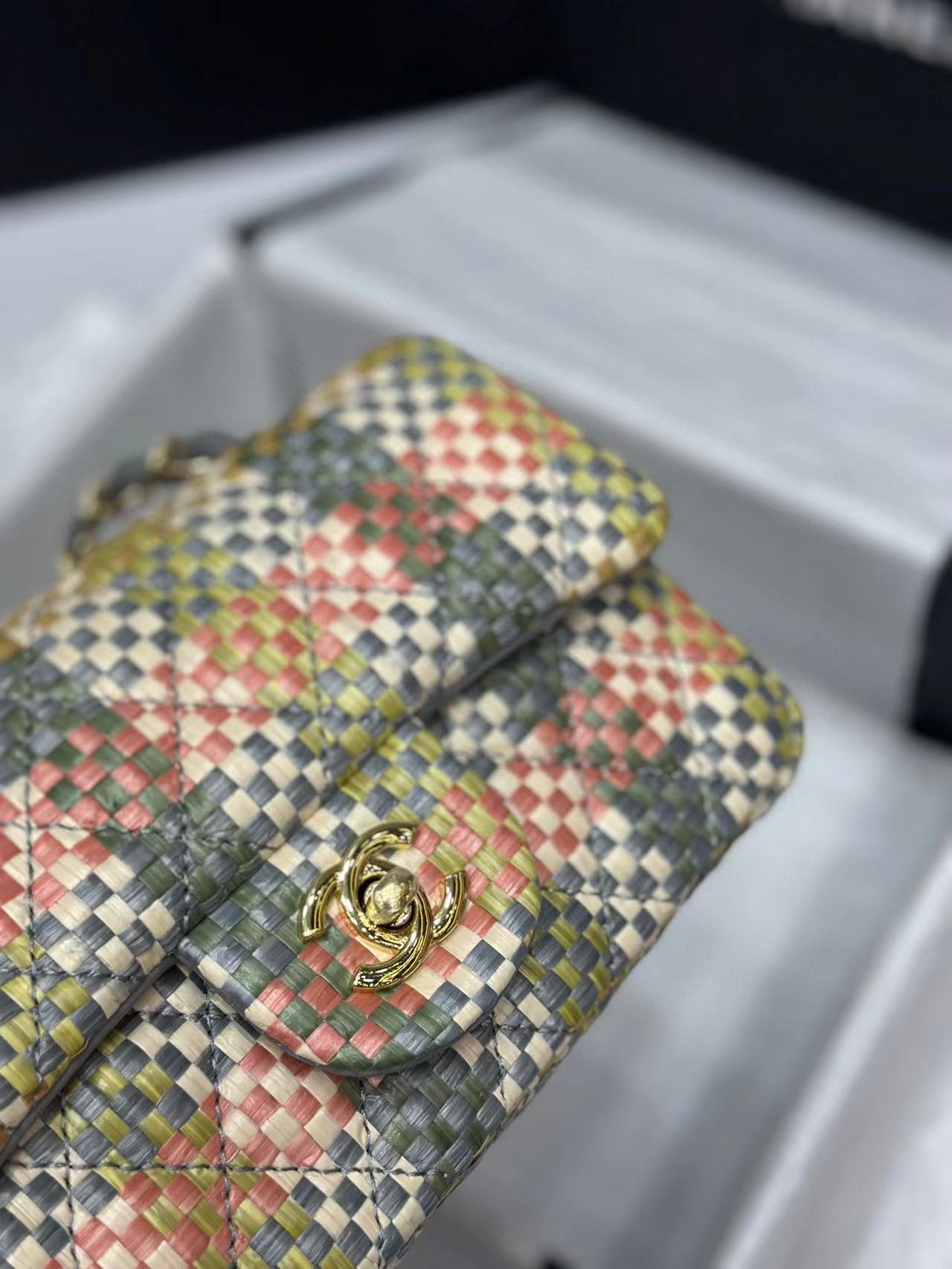 CHANE1 カラフルストローショルダークロスボディバッグ【 50％割引+送料無料】