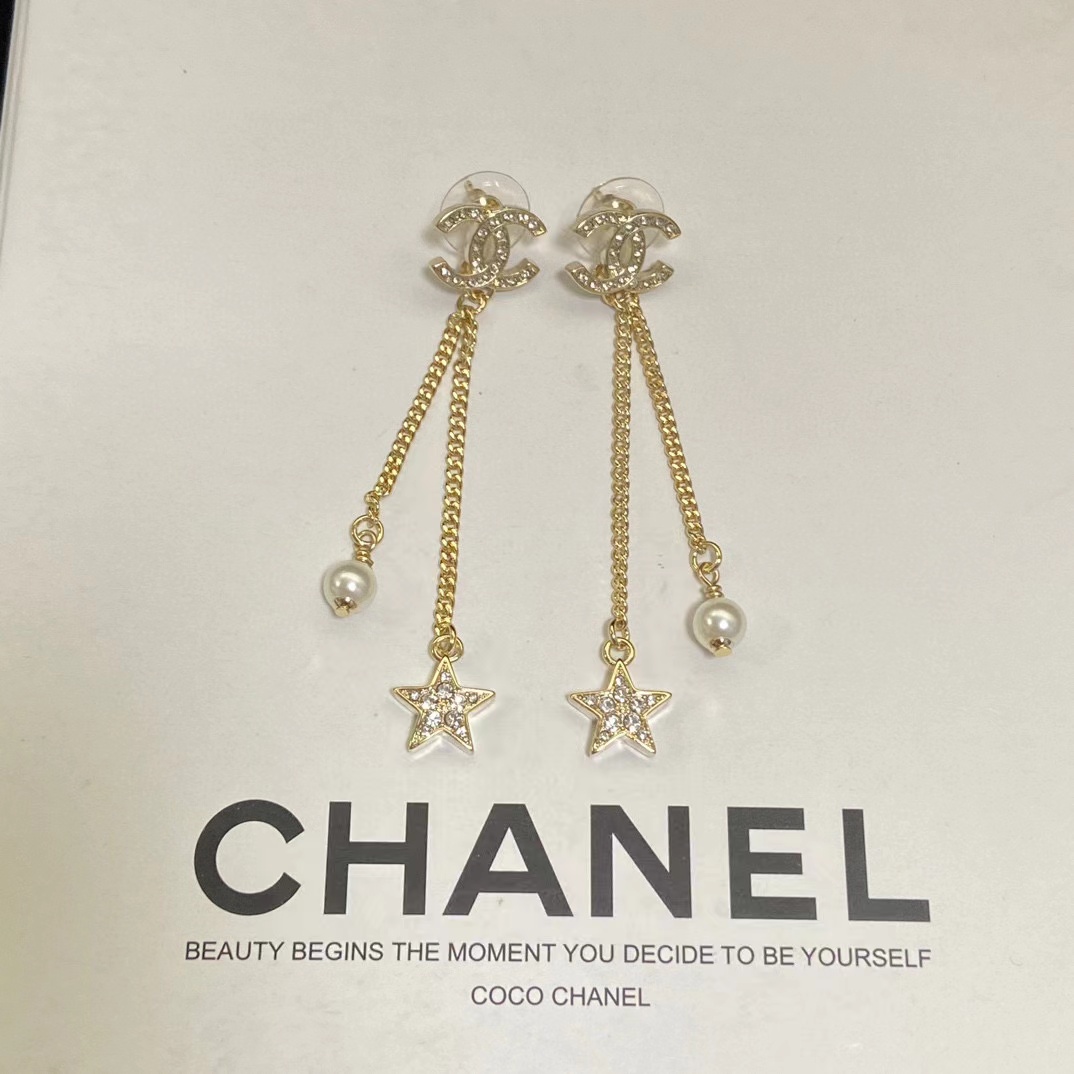 CHANE1 ダブルCタッセルスターピアス【50％割引+送料無料】