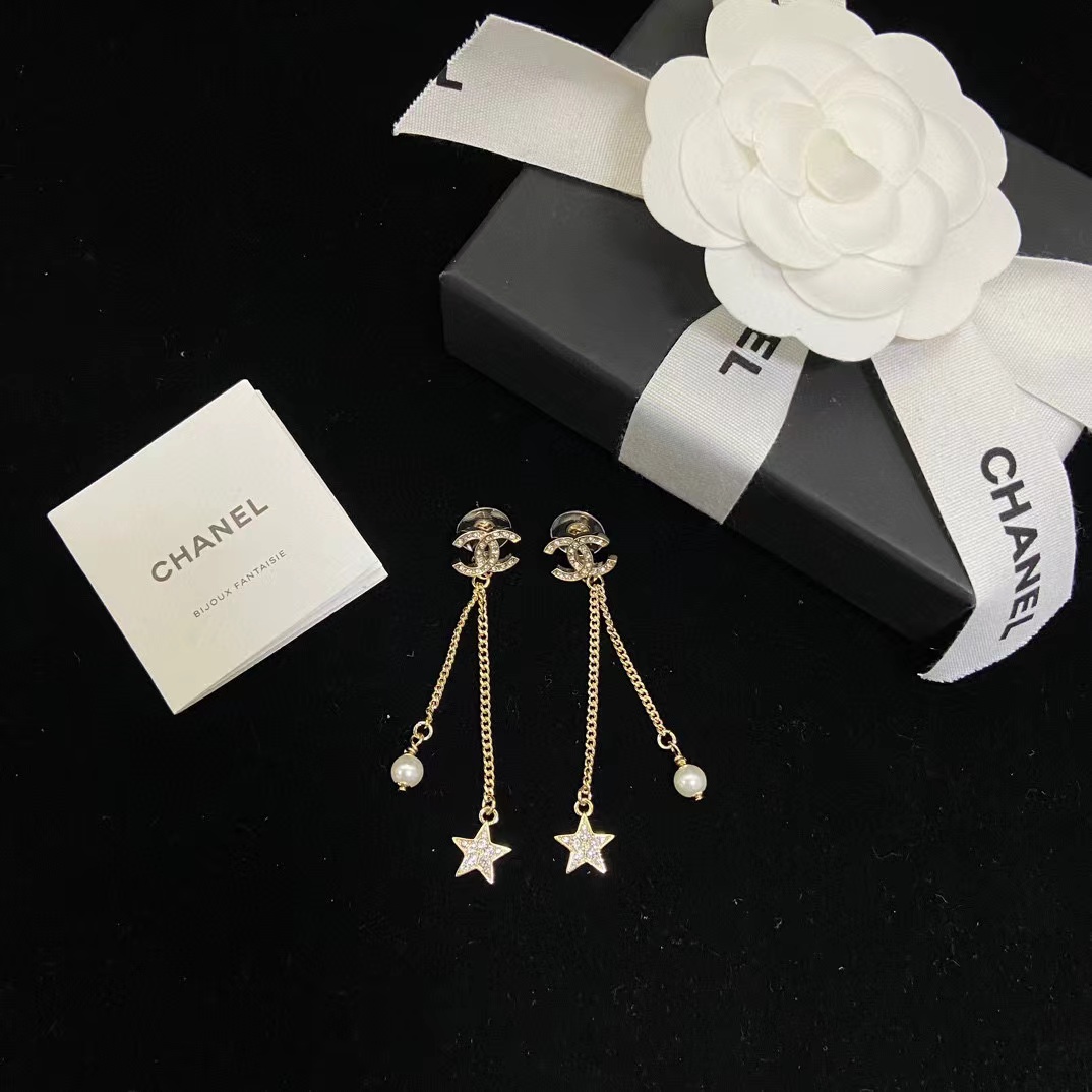 CHANE1 ダブルCタッセルスターピアス【50％割引+送料無料】