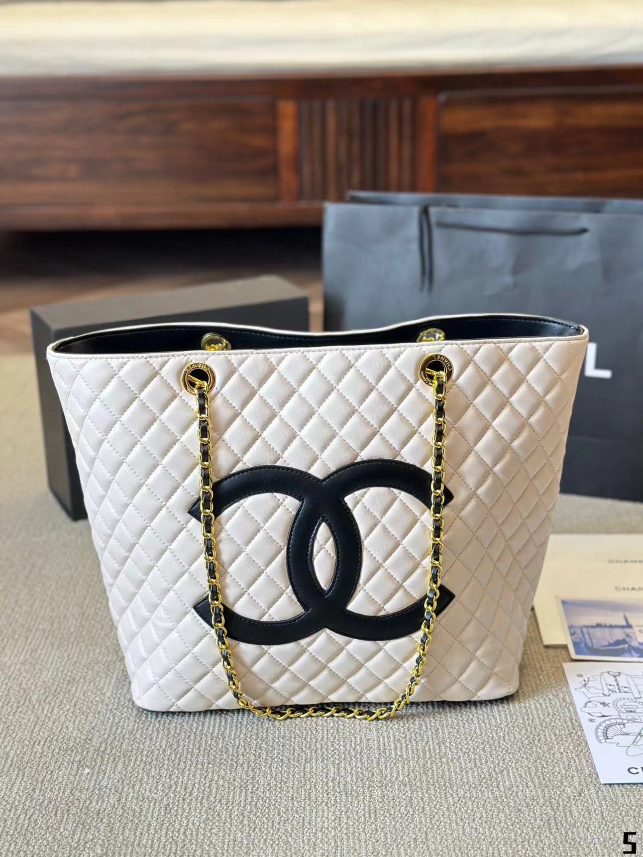 CHANE1 ダブルCチェーンショッピングバッグ【50％割引+送料無料】