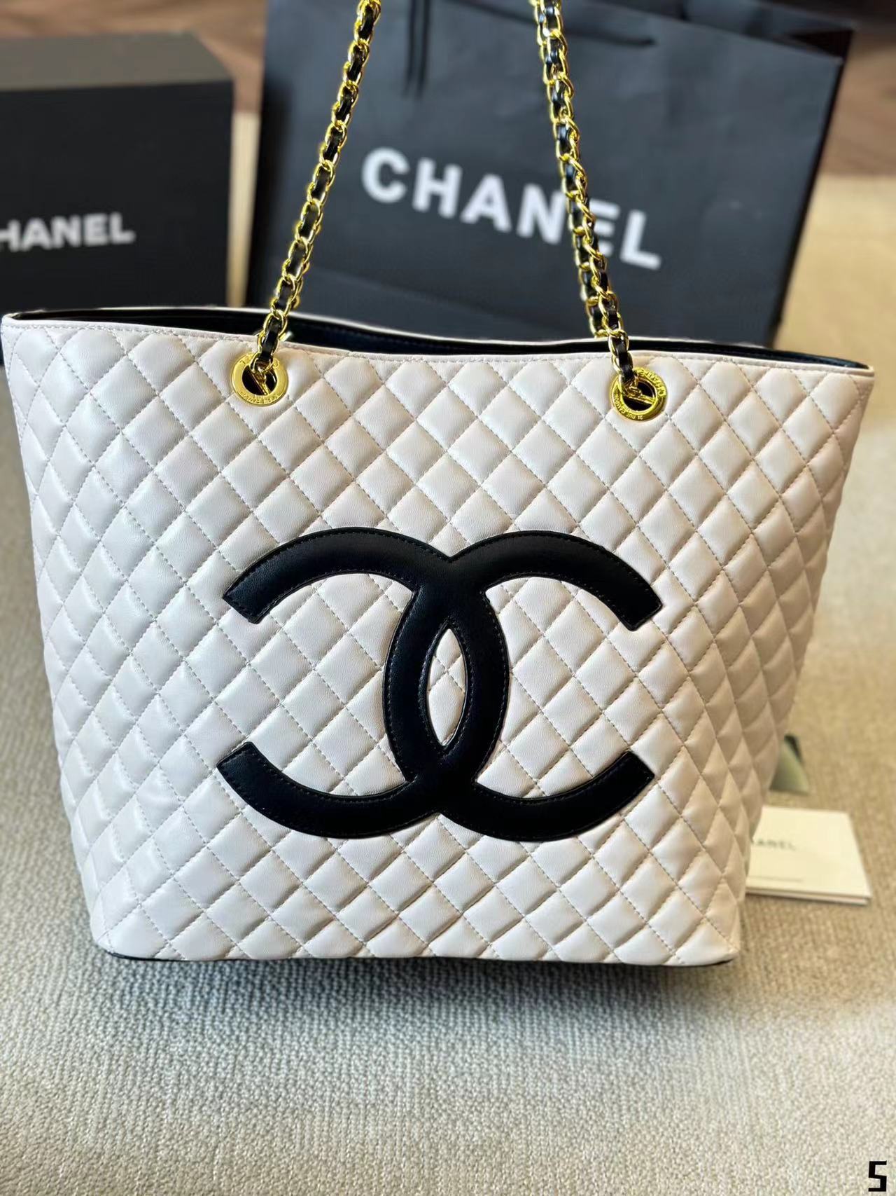 CHANE1 ダブルCチェーンショッピングバッグ【50％割引+送料無料】