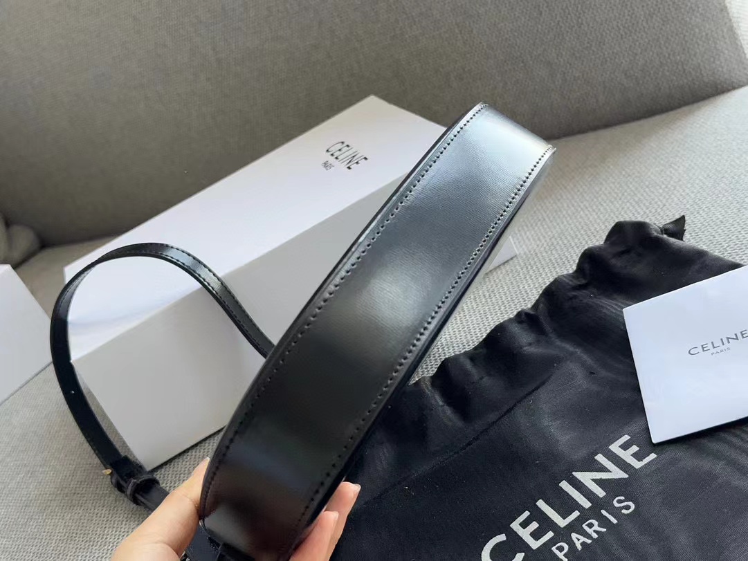 CEL1NE 凱旋門 脇下バッグ【50％割引+送料無料】