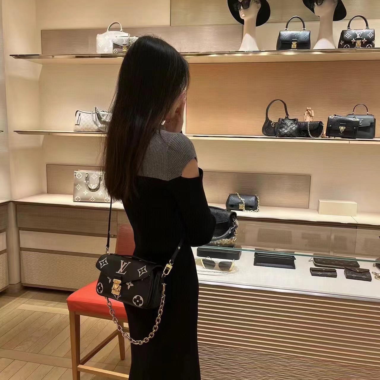 LV チェーンプリント アンダーアーム クロスボディバッグ【50％割引+送料無料】