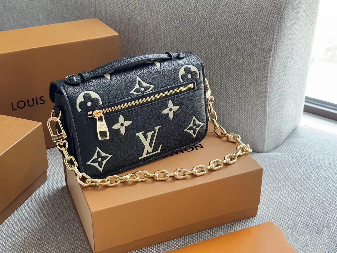 LV チェーンプリント アンダーアーム クロスボディバッグ【50％割引+送料無料】