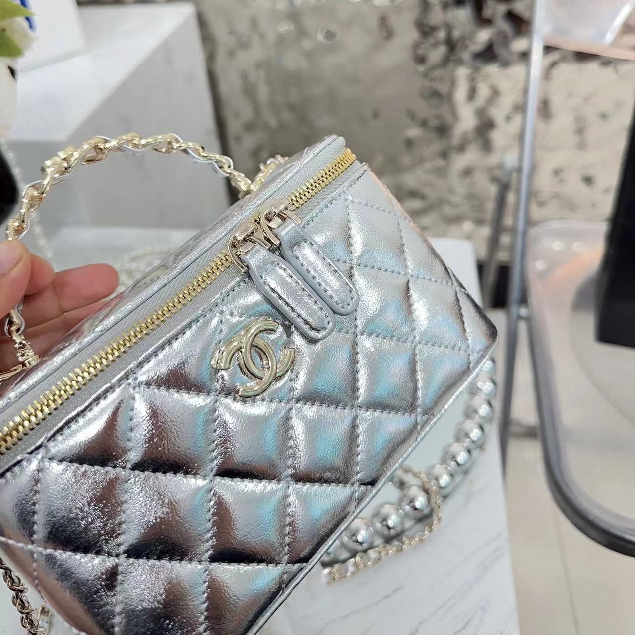 CHANE1 ロゴ レターハンドル ボックスバッグ【50％割引+送料無料】