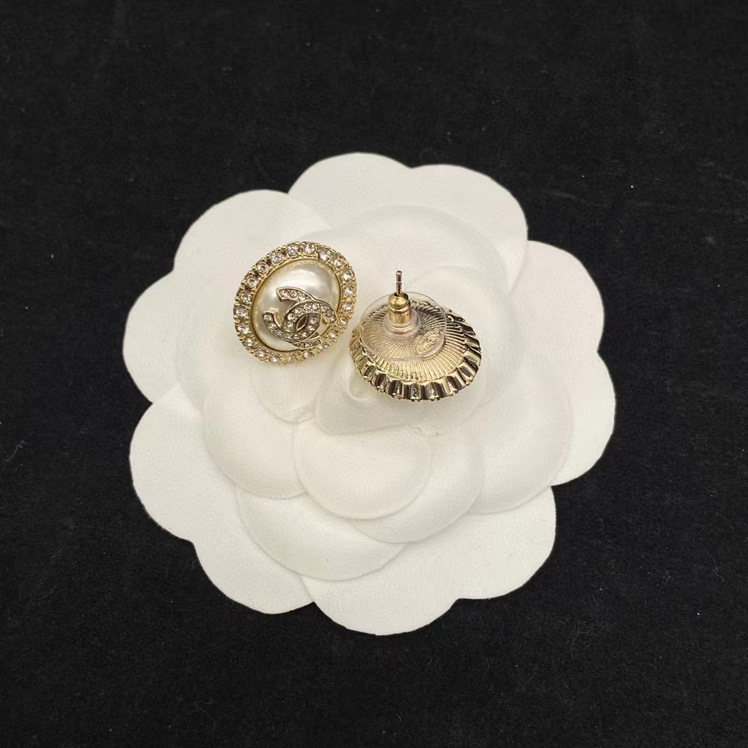 CHANE1 パールピアス+ブレスレット+ネックレス 3点セット【50％割引+送料無料】