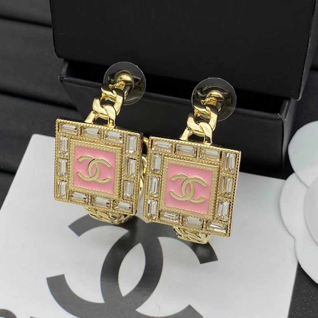 CHANE1 スクエア ダブルC ピアス【50％割引+送料無料】
