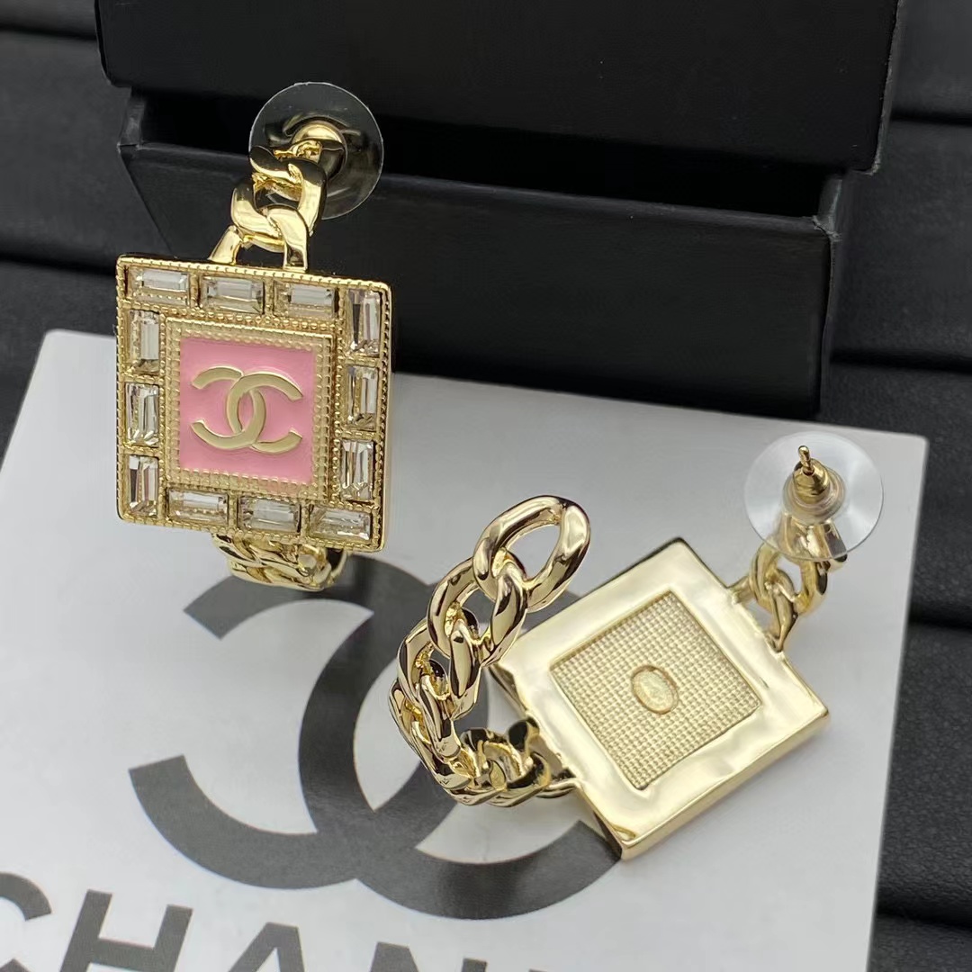 CHANE1 スクエア ダブルC ピアス【50％割引+送料無料】