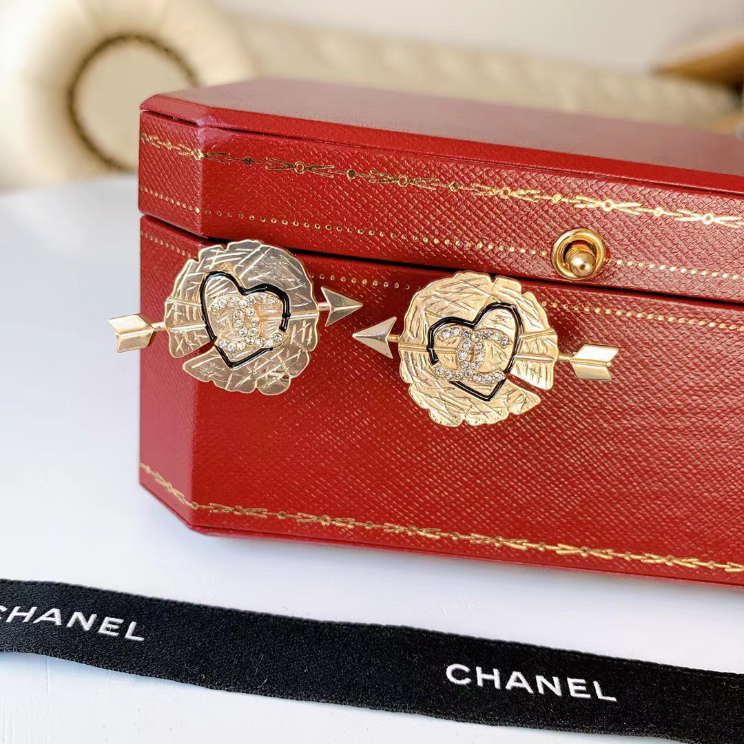 CHANE1 ハート アーチェリー イヤリング【50％割引+送料無料】