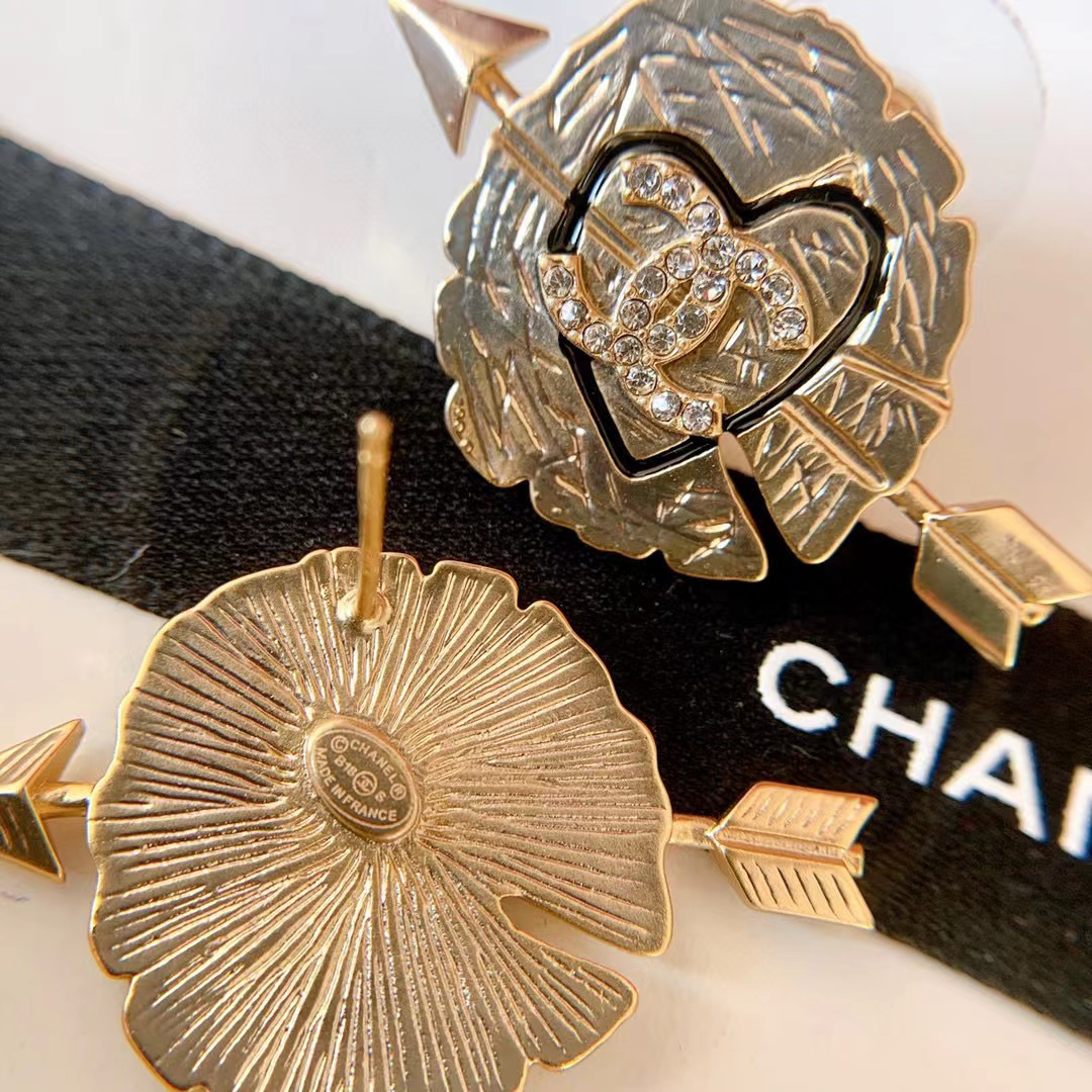 CHANE1 ハート アーチェリー イヤリング【50％割引+送料無料】