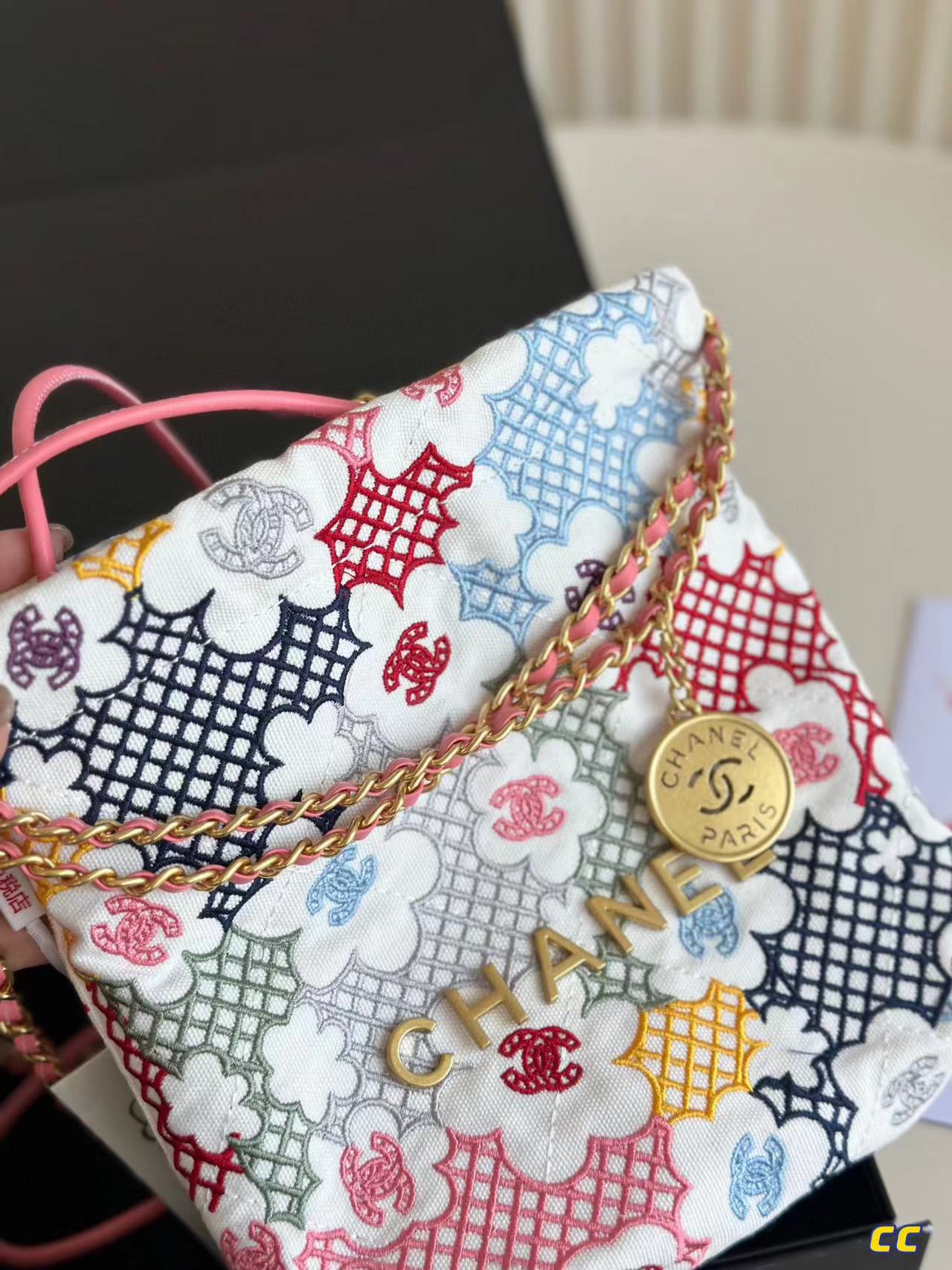 CHANE1 カラフルロゴ ショッピングバッグ【50％割引+送料無料】