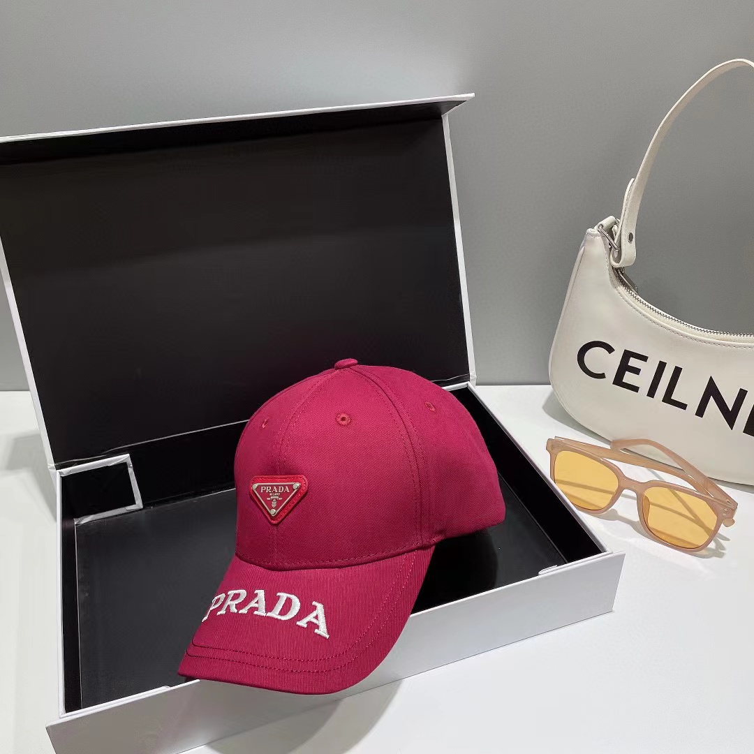 PR4DA トライアングルロゴレターベースボールキャップ【50％割引+送料無料】