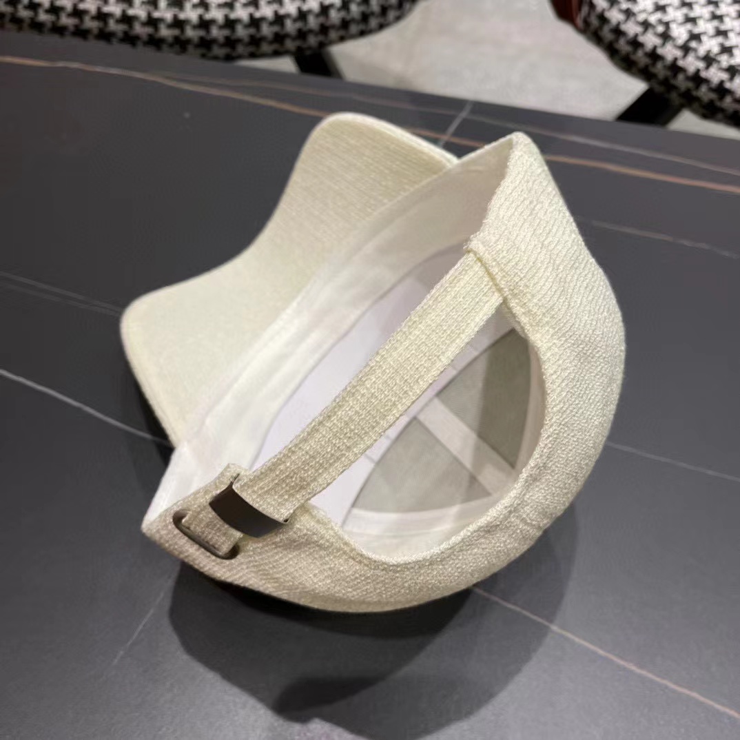 MONCLER シンプルロゴ ベースボールキャップ【50％割引+送料無料】