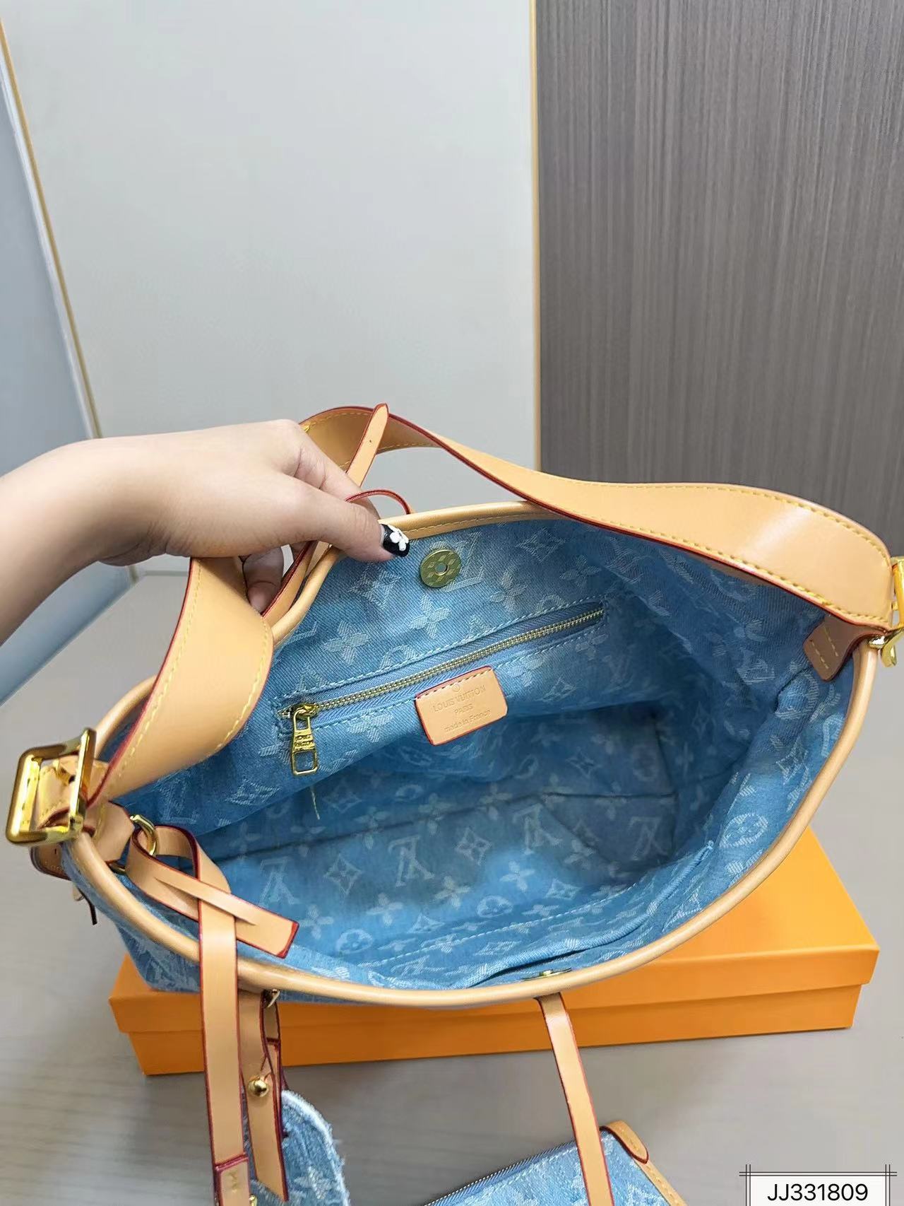 LV Carry all デニムショッピングバッグ【50％割引+送料無料】