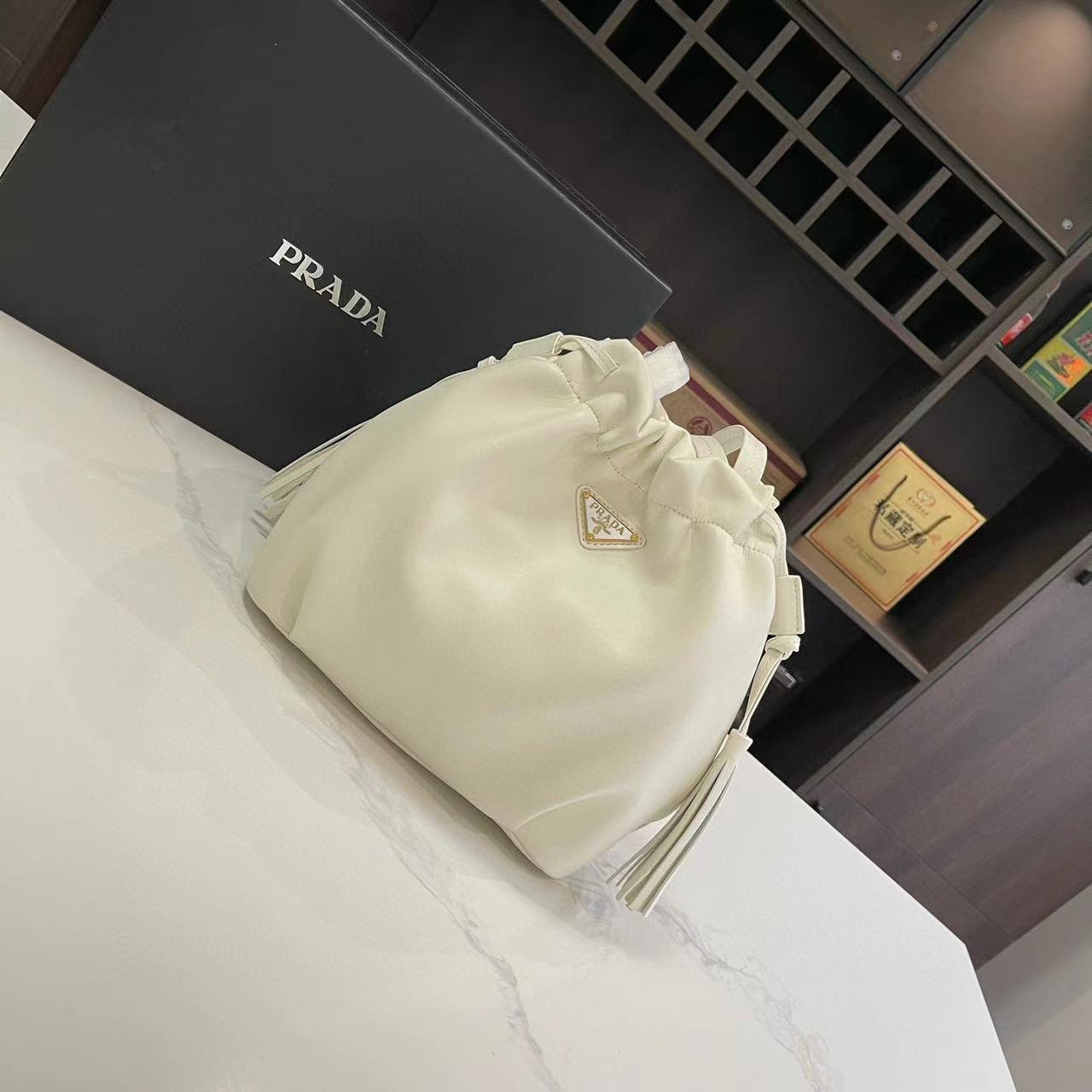 PR4DA バケットアンダーアームバッグ【50％割引+送料無料】