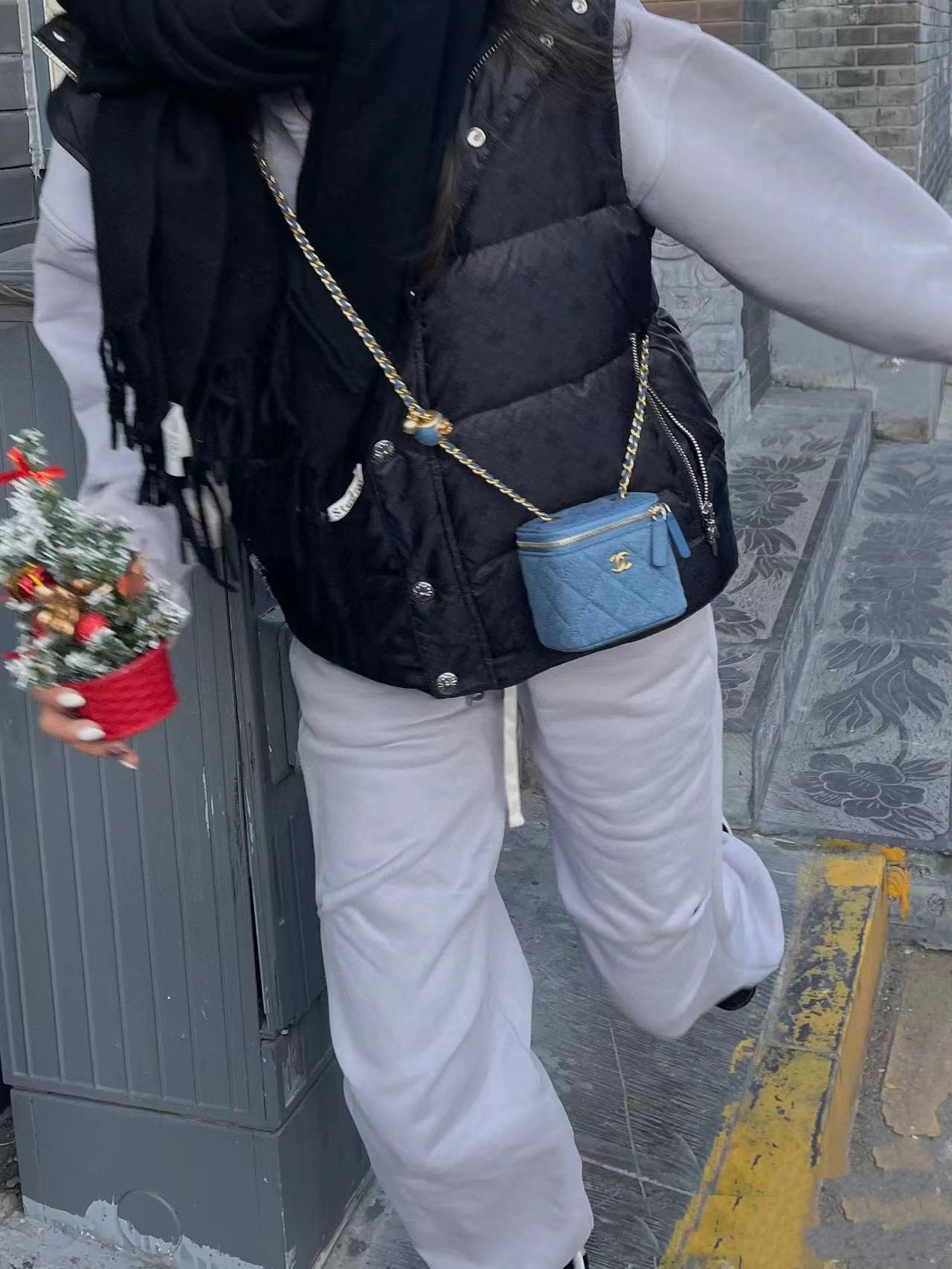 CHANE1 ゴールデンボールデニムショルダースクエアバッグ【50％割引+送料無料】